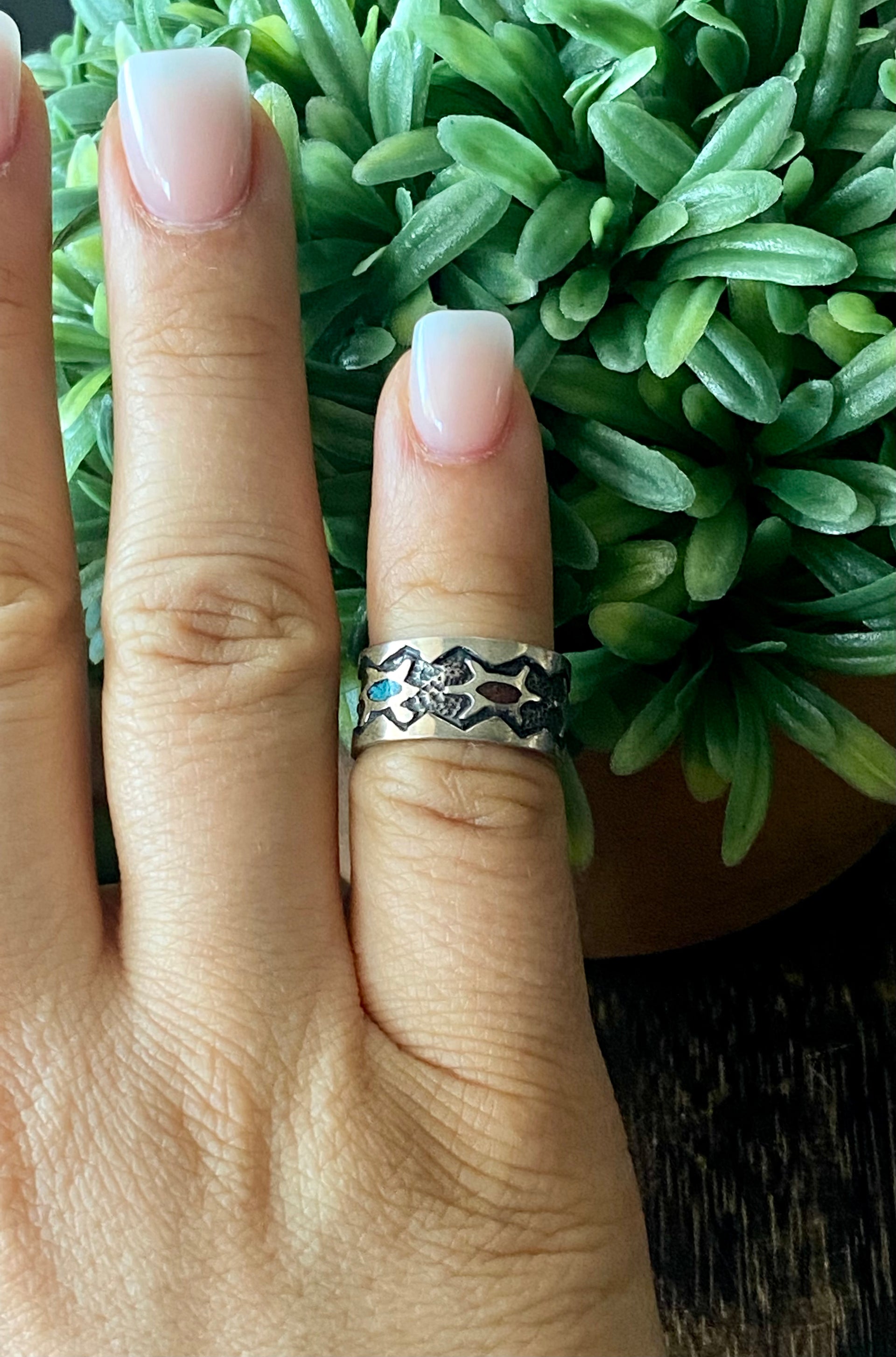 Navajo Made Multi Stone & Sterling Silver Flake Turtle Ring Size 4.5