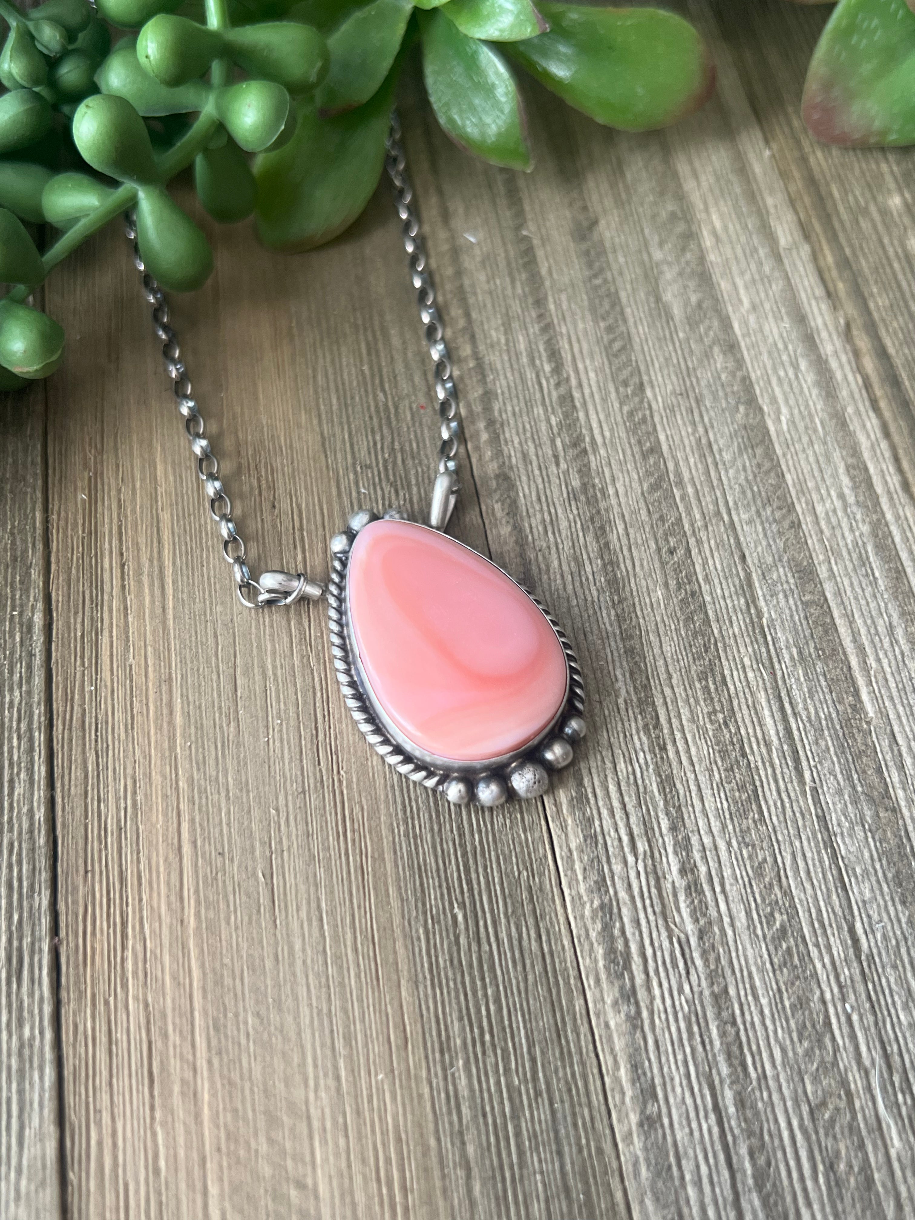 Alfred Martinez Pink Conch & Sterling Silver Necklace