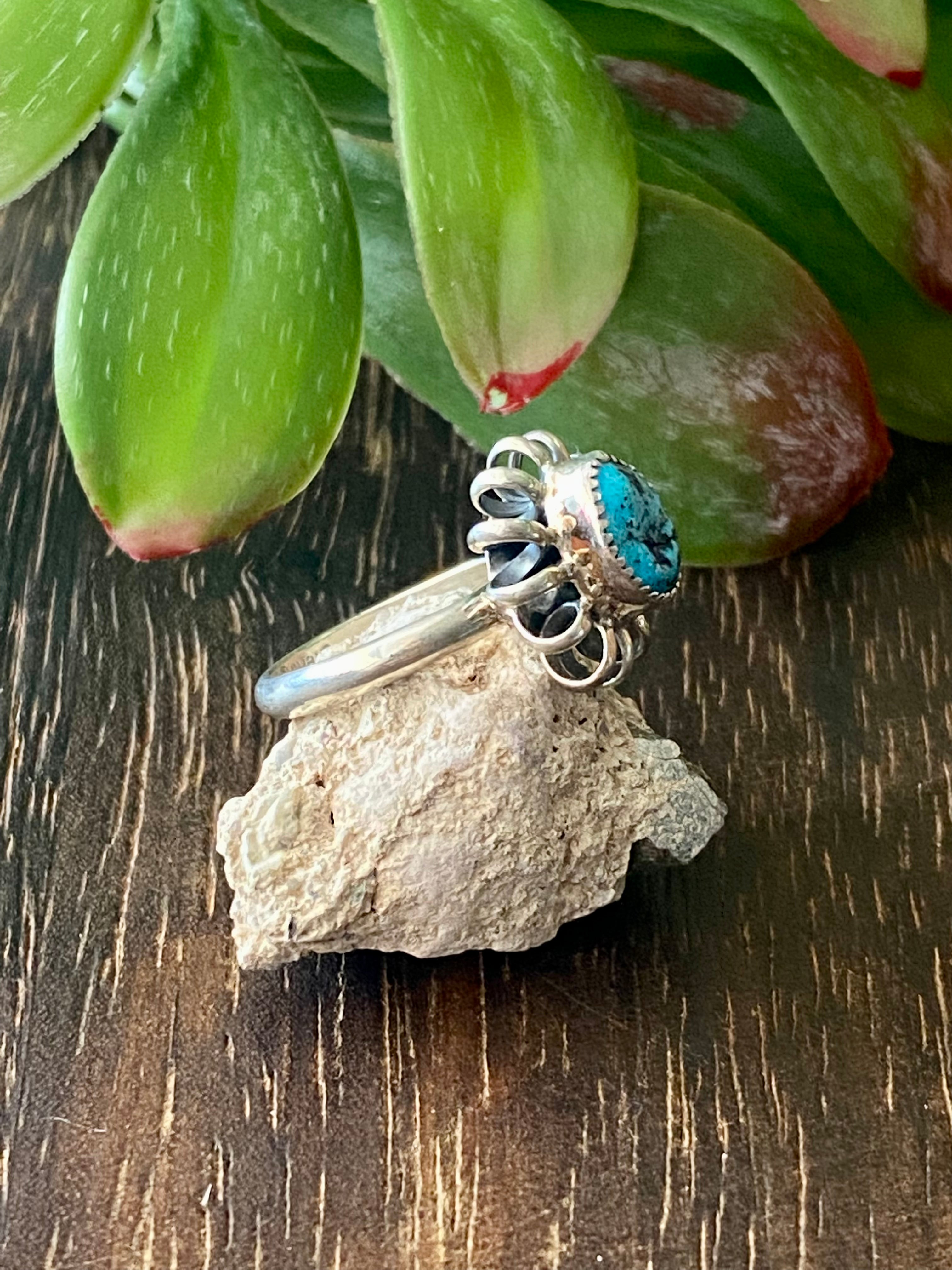 Navajo Made Kingman Turquoise & Sterling Silver Ring Size 4.75