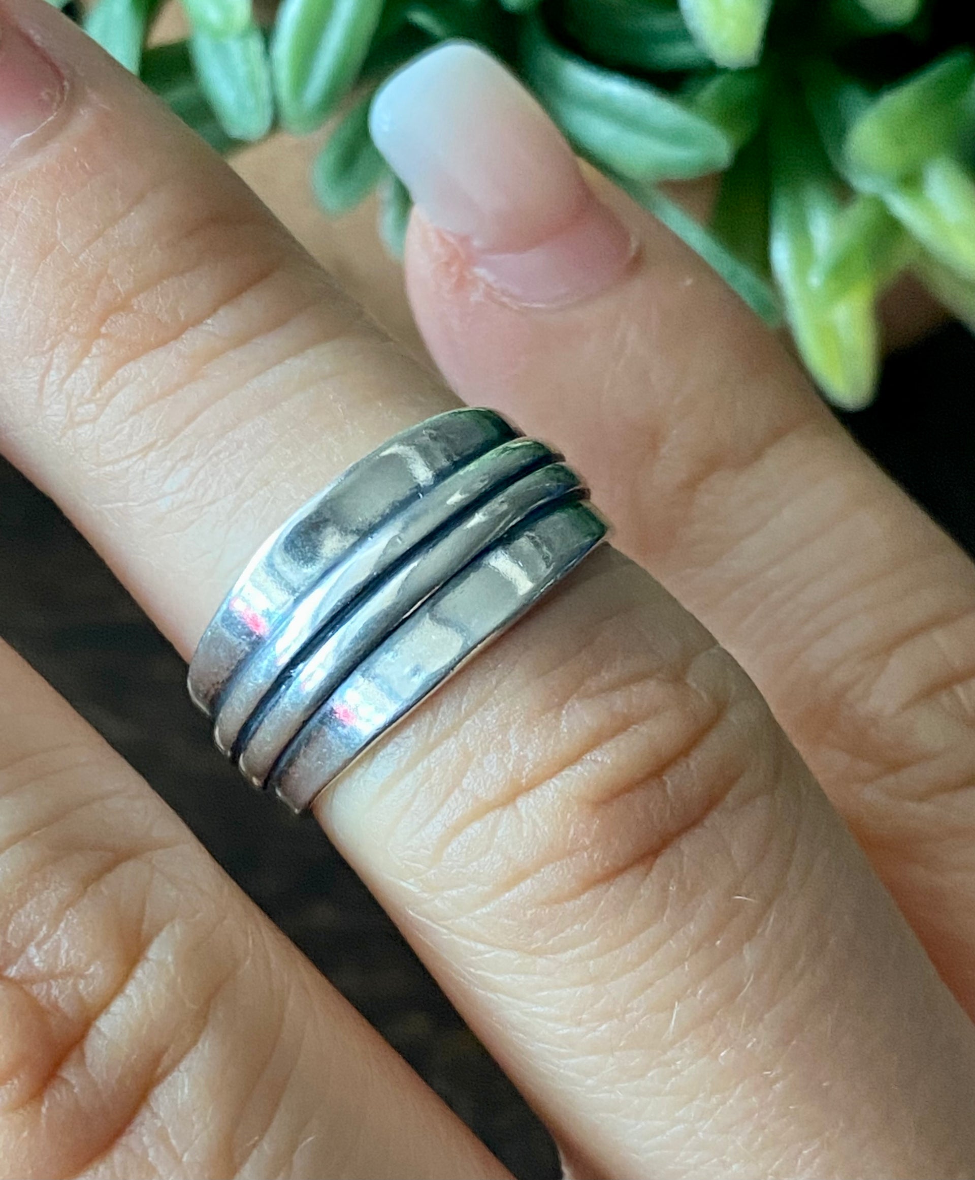 Navajo Made Sterling Silver Ring Size 6
