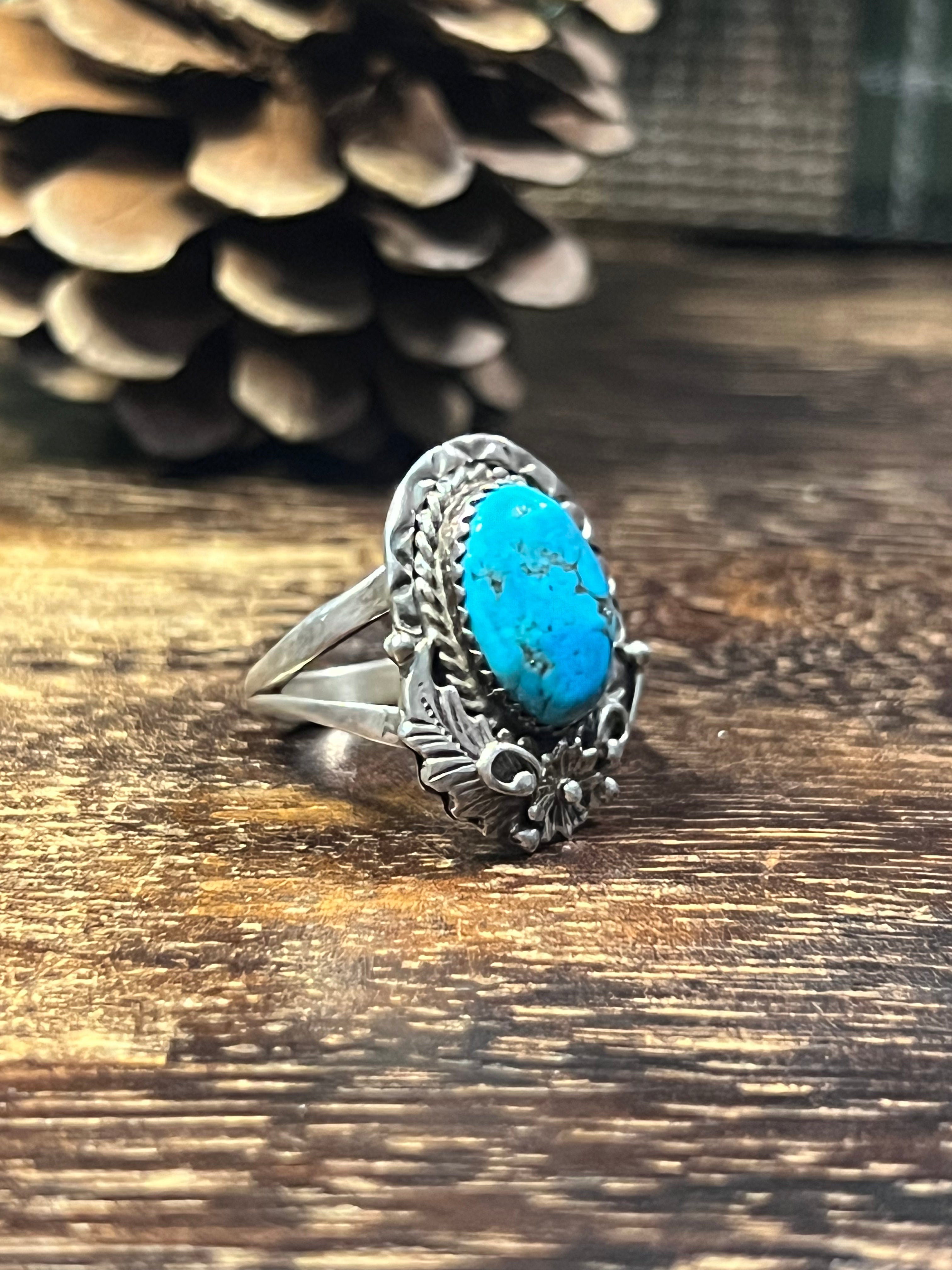 Navajo Made Kingman Turquoise & Sterling Silver Ring Size 8.75