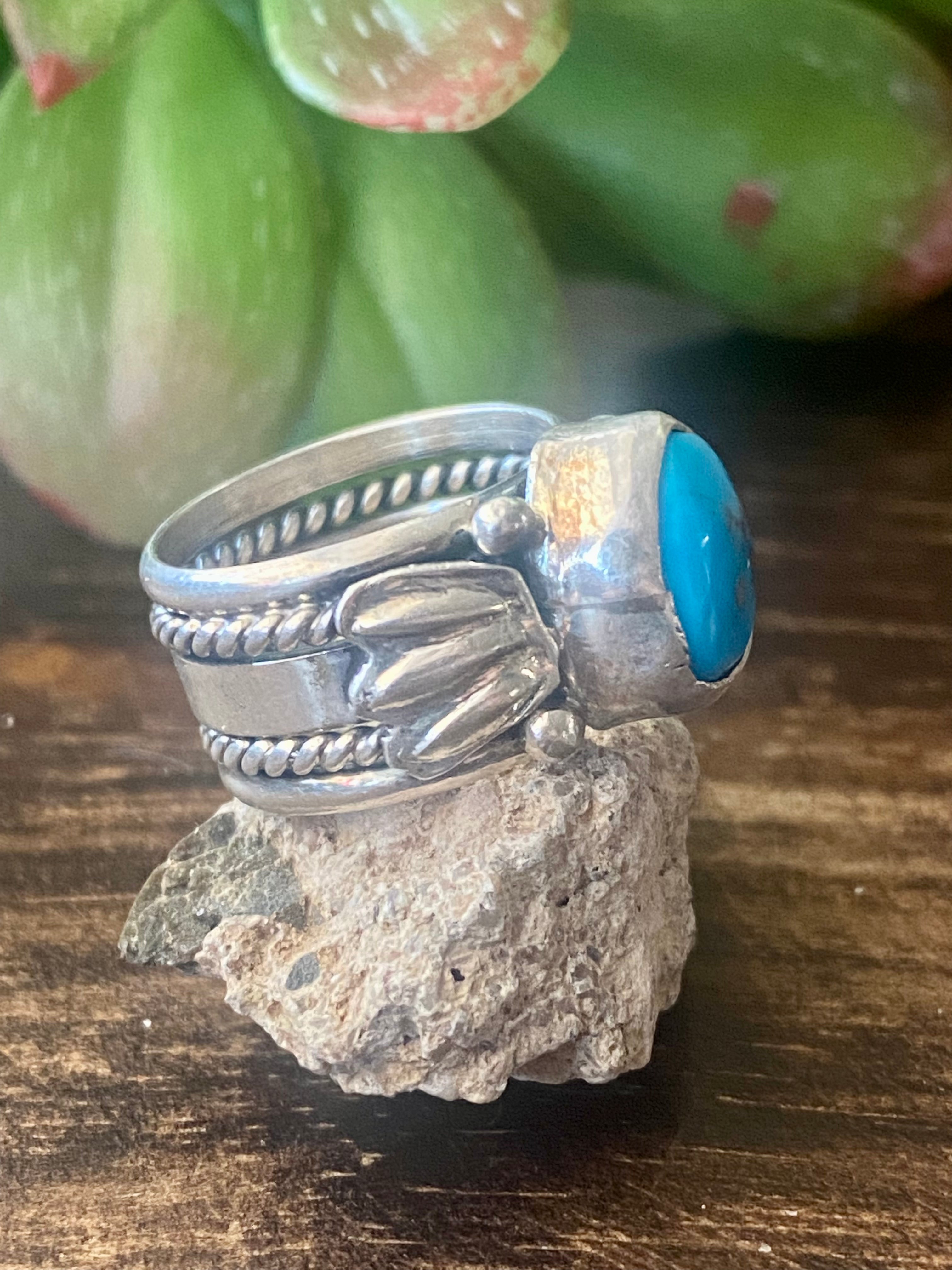 Navajo Made Kingman Turquoise & Sterling Silver Ring Size 5.5