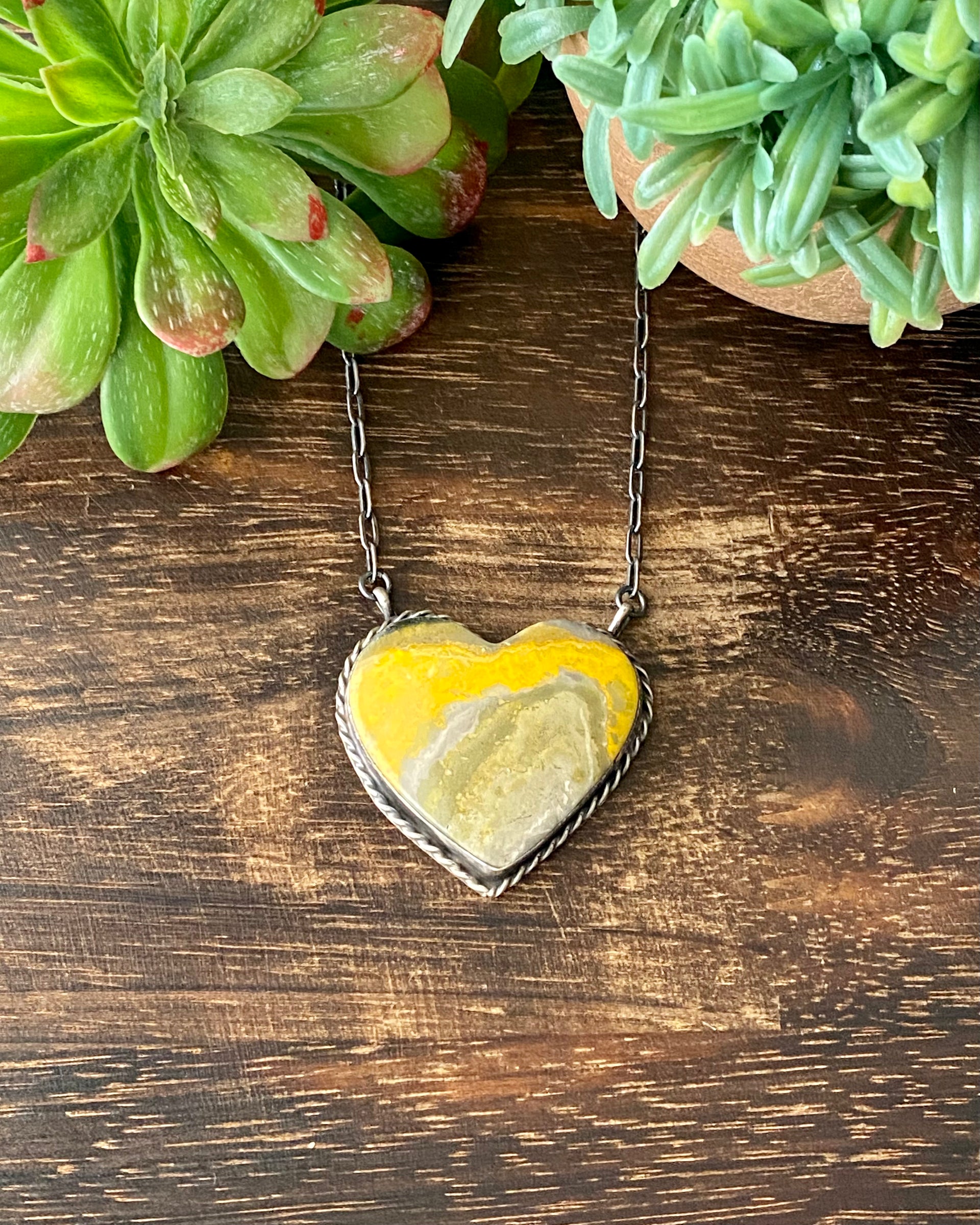 Merle House Bb Agate & Sterling Silver Heart Necklace