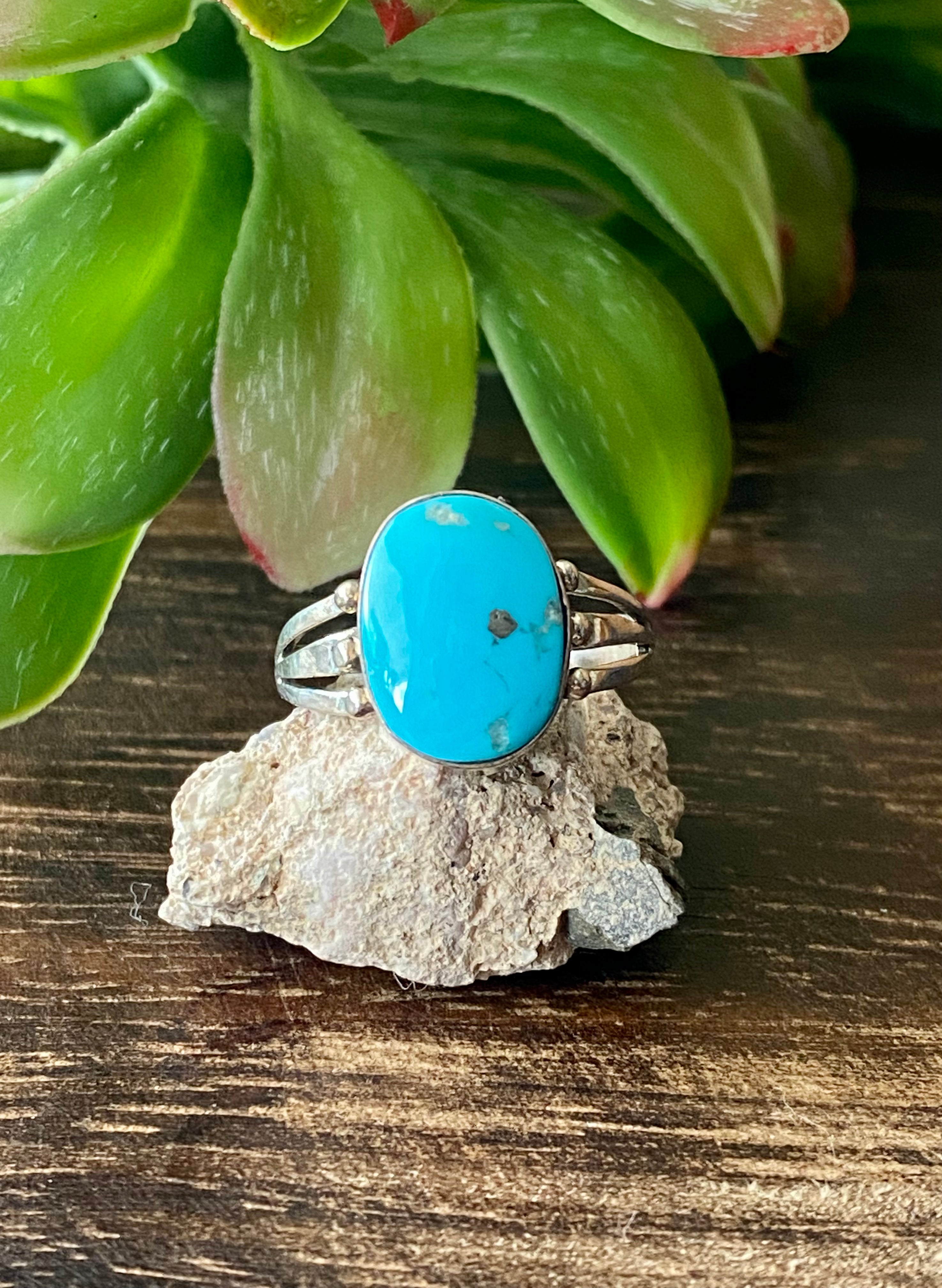 Navajo Made Kingman Turquoise & Sterling Silver Ring Size 8.5