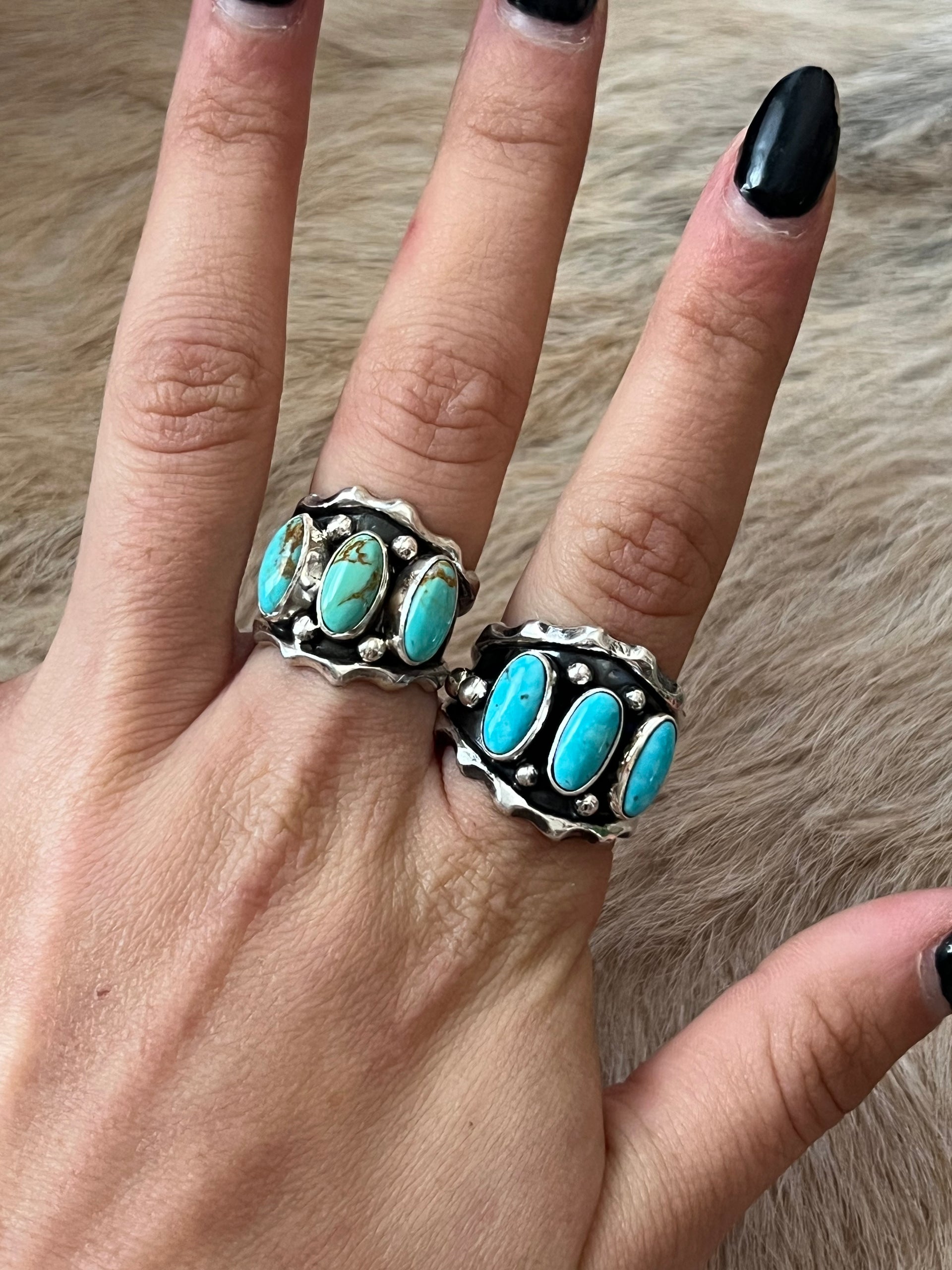 Navajo Made Kingman Turquoise & Sterling Silver Shadowbox Ring