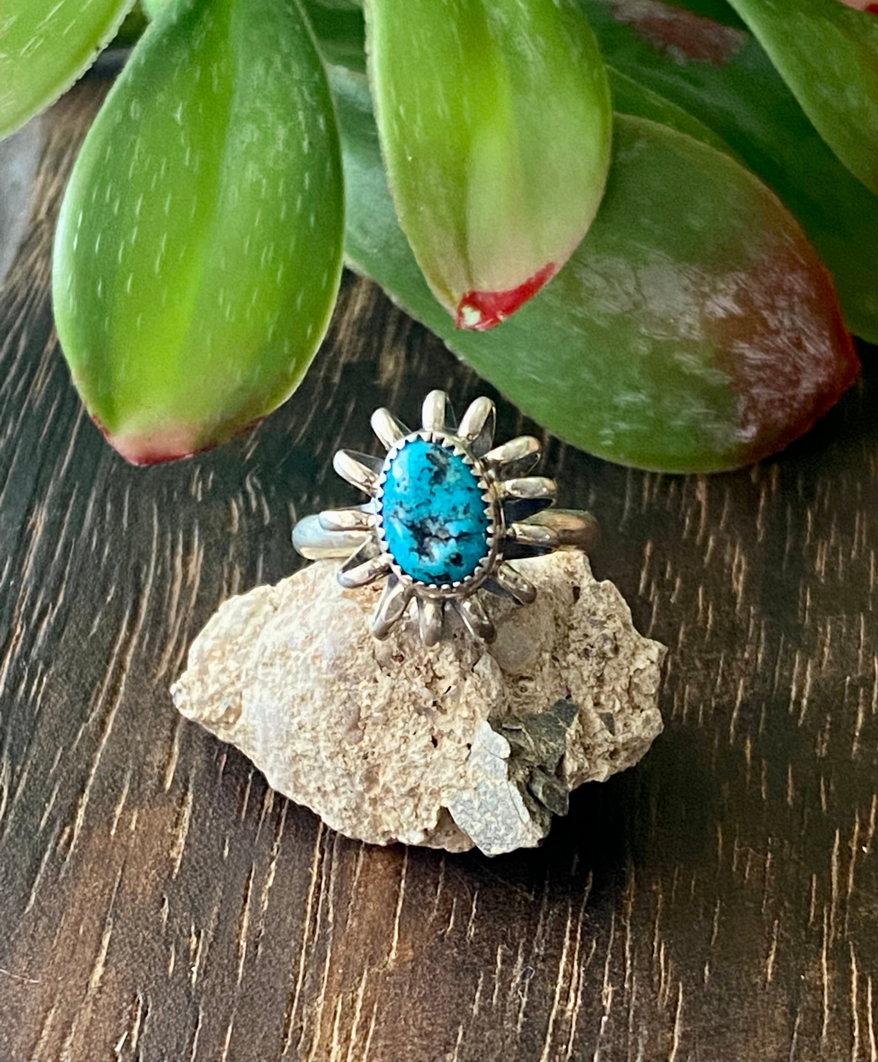 Navajo Made Kingman Turquoise & Sterling Silver Ring Size 4.75