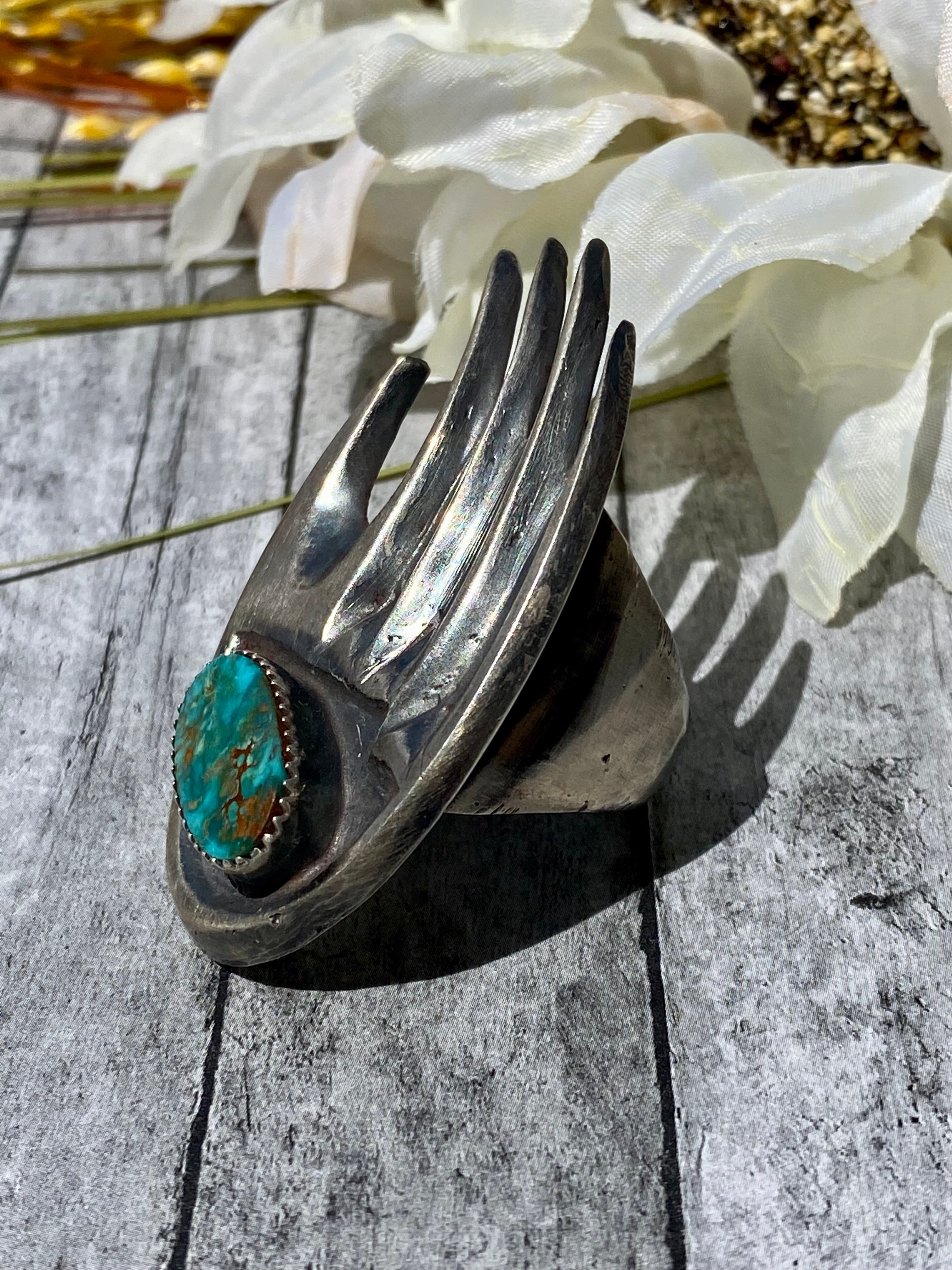 Navajo Made Royston Turquoise & Sterling Silver Bear Claw Ring Size 10.25