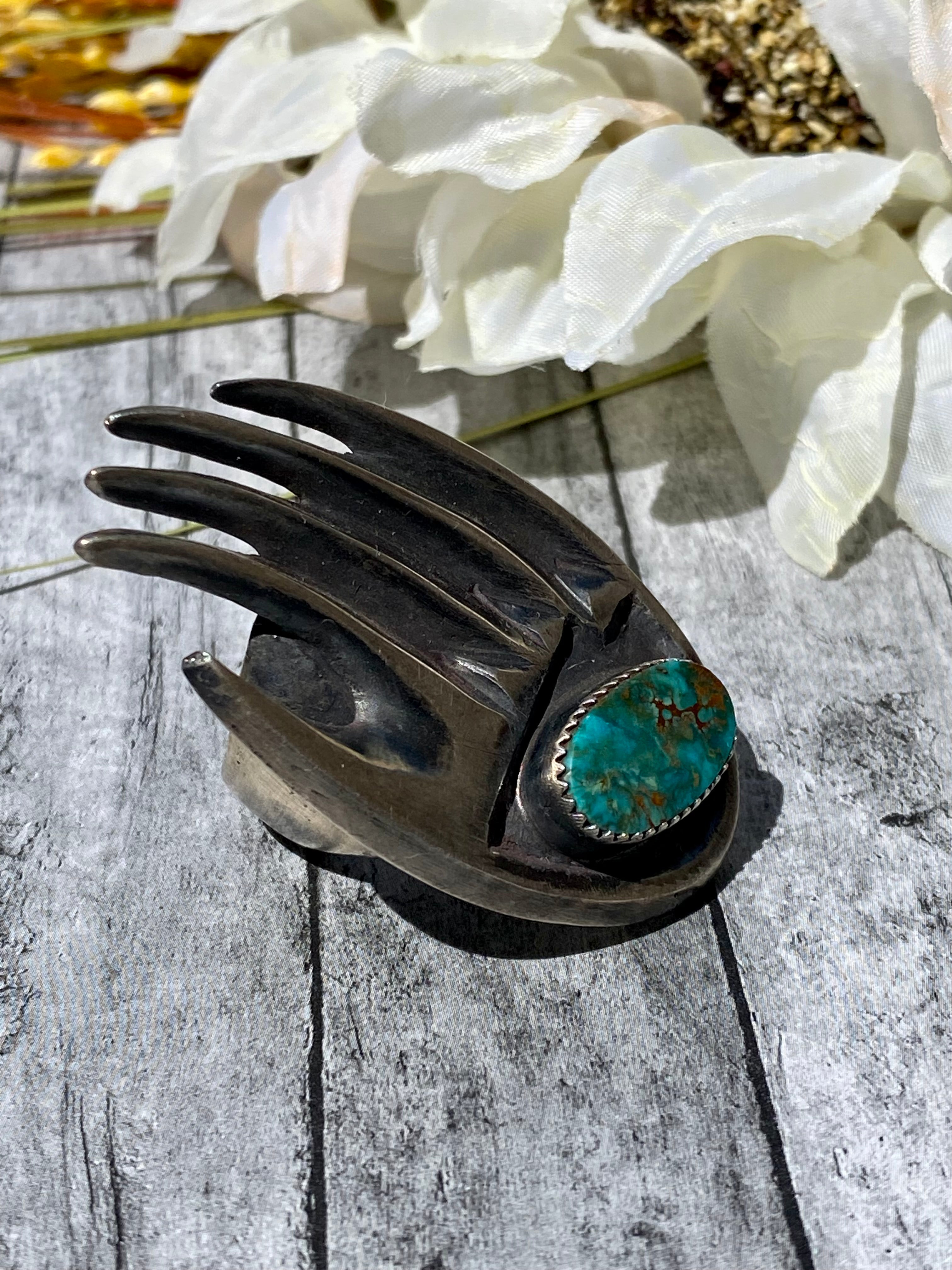 Navajo Made Royston Turquoise & Sterling Silver Bear Claw Ring Size 10.25