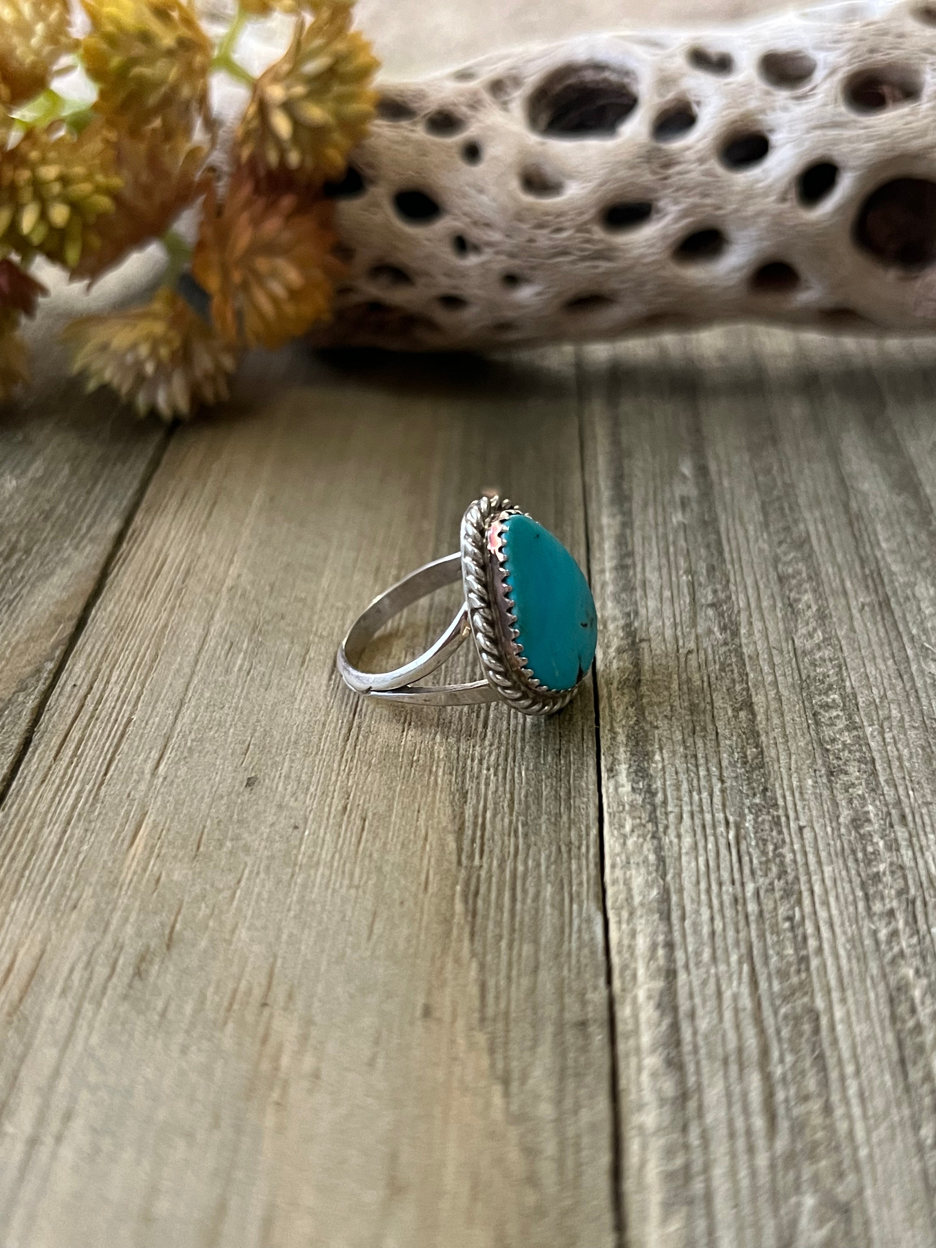 Navajo Made Kingman Turquoise & Sterling Silver Ring Size 7.5