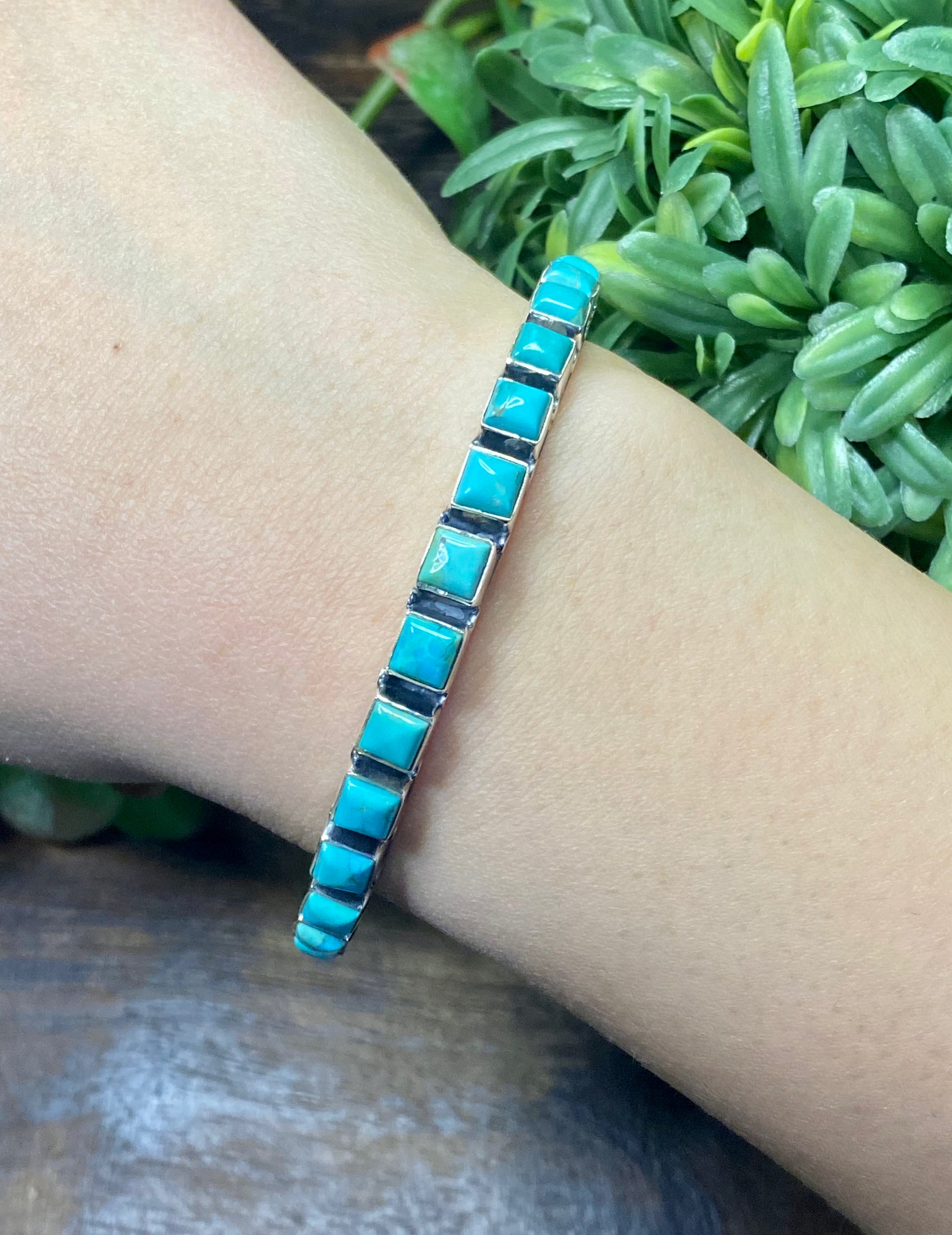 Southwest Handmade Kingman Turquoise & Sterling Silver Bangle Bracelet