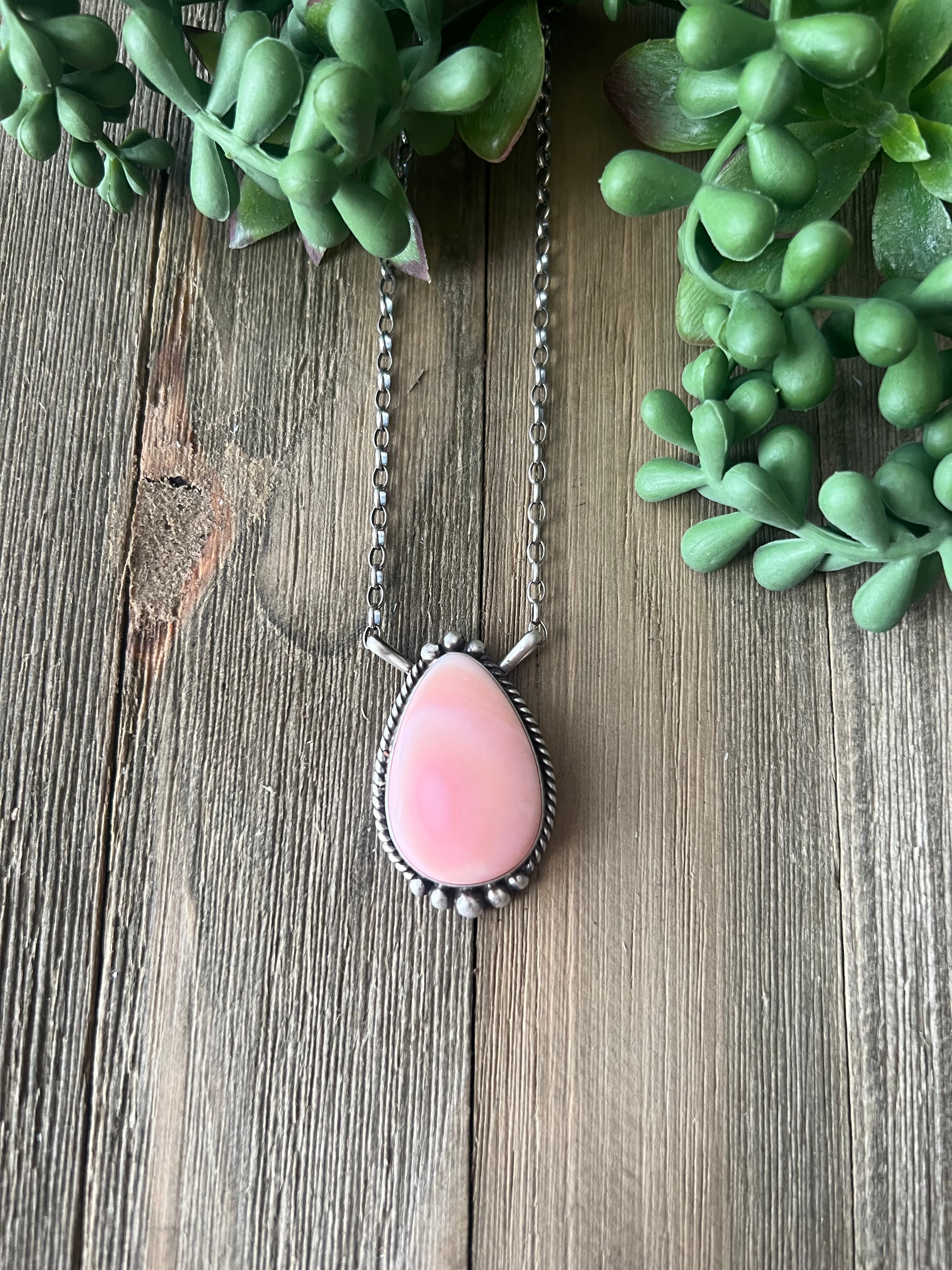 Alfred Martinez Pink Conch & Sterling Silver Necklace