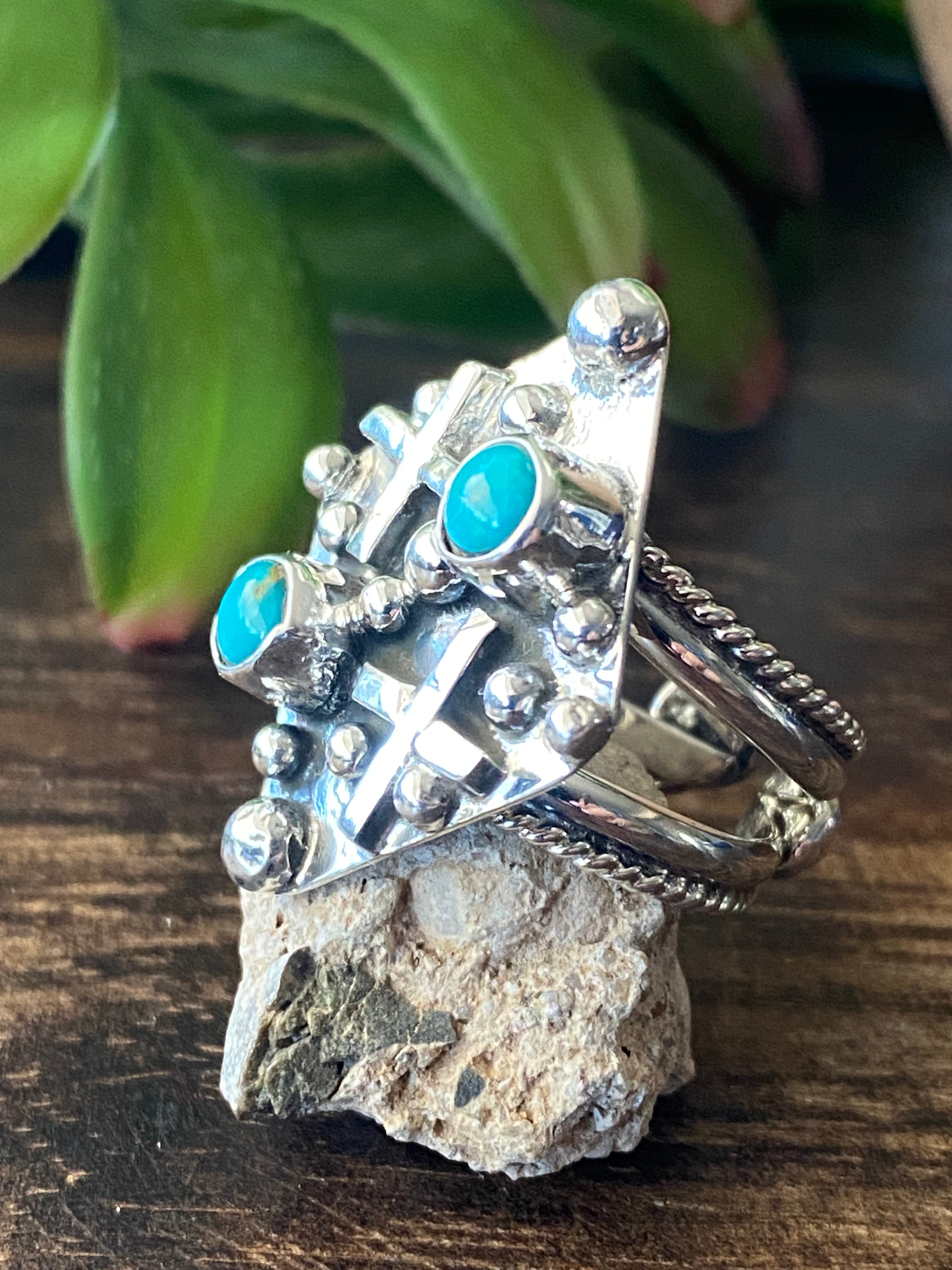 Navajo Made Kingman Turquoise & Sterling Silver Ring