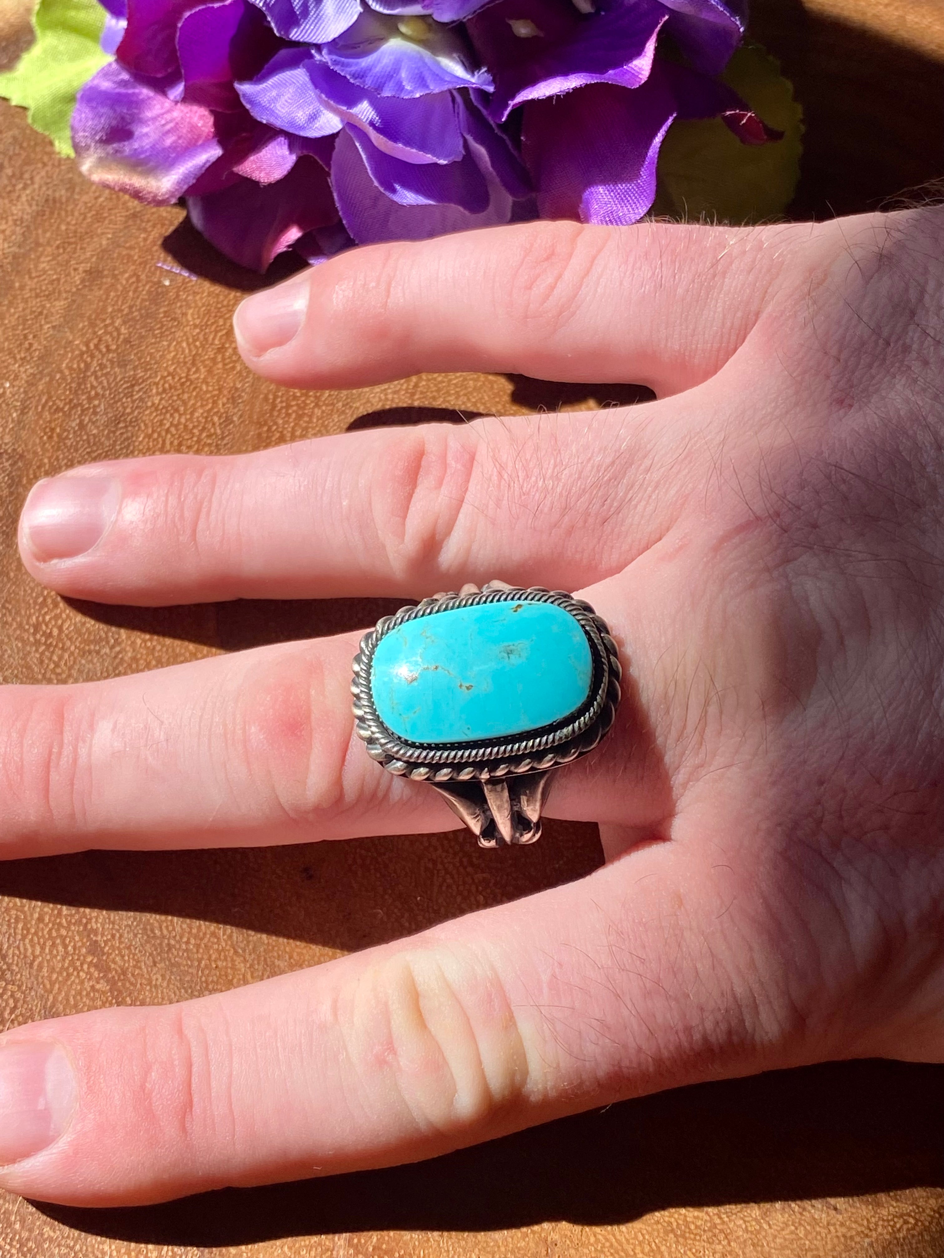 Navajo Made Kingman Turquoise & Sterling Silver Men’s Ring Size 11.25