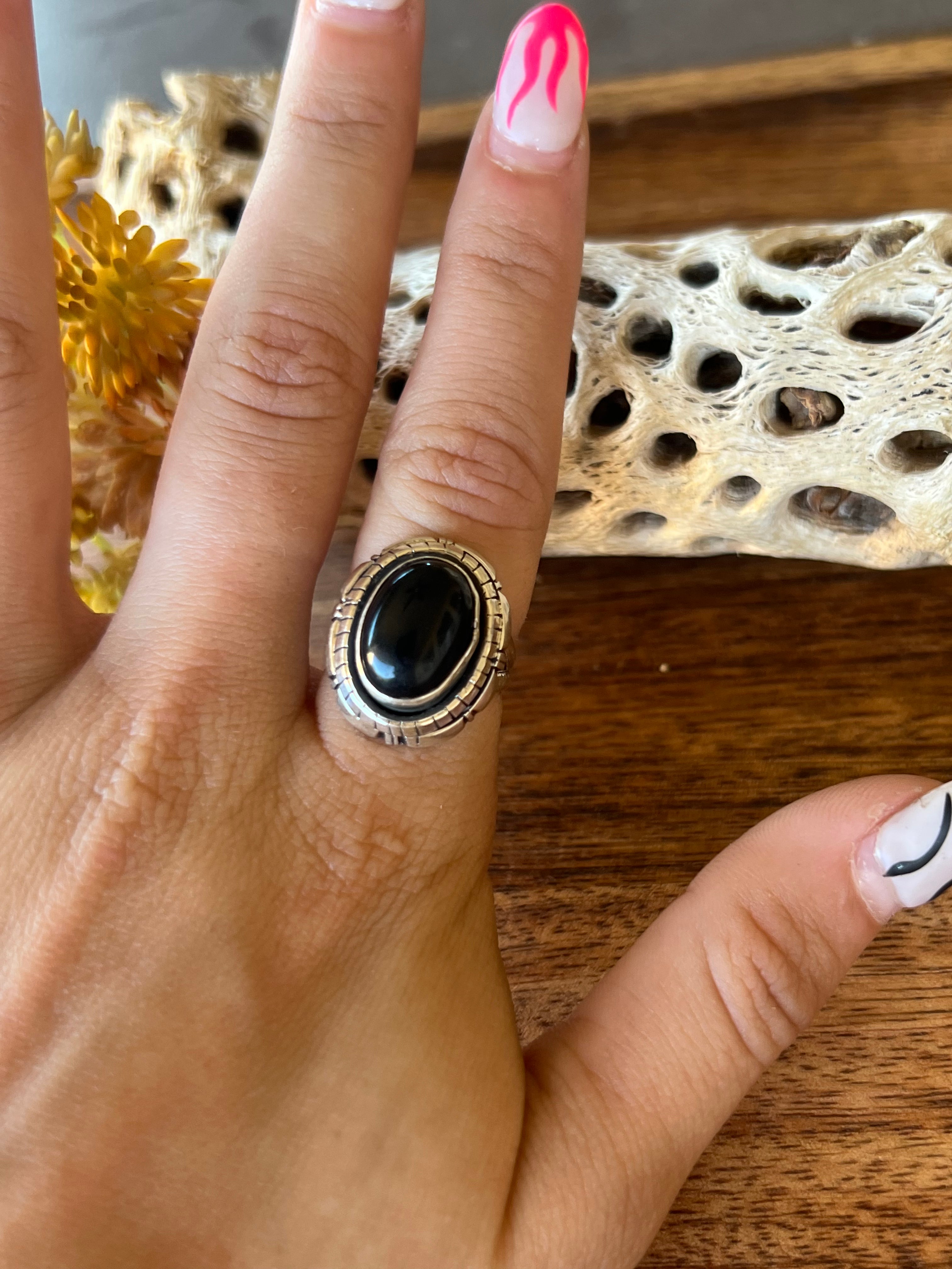 Navajo Made Onyx & Sterling Silver Ring Size 6.5