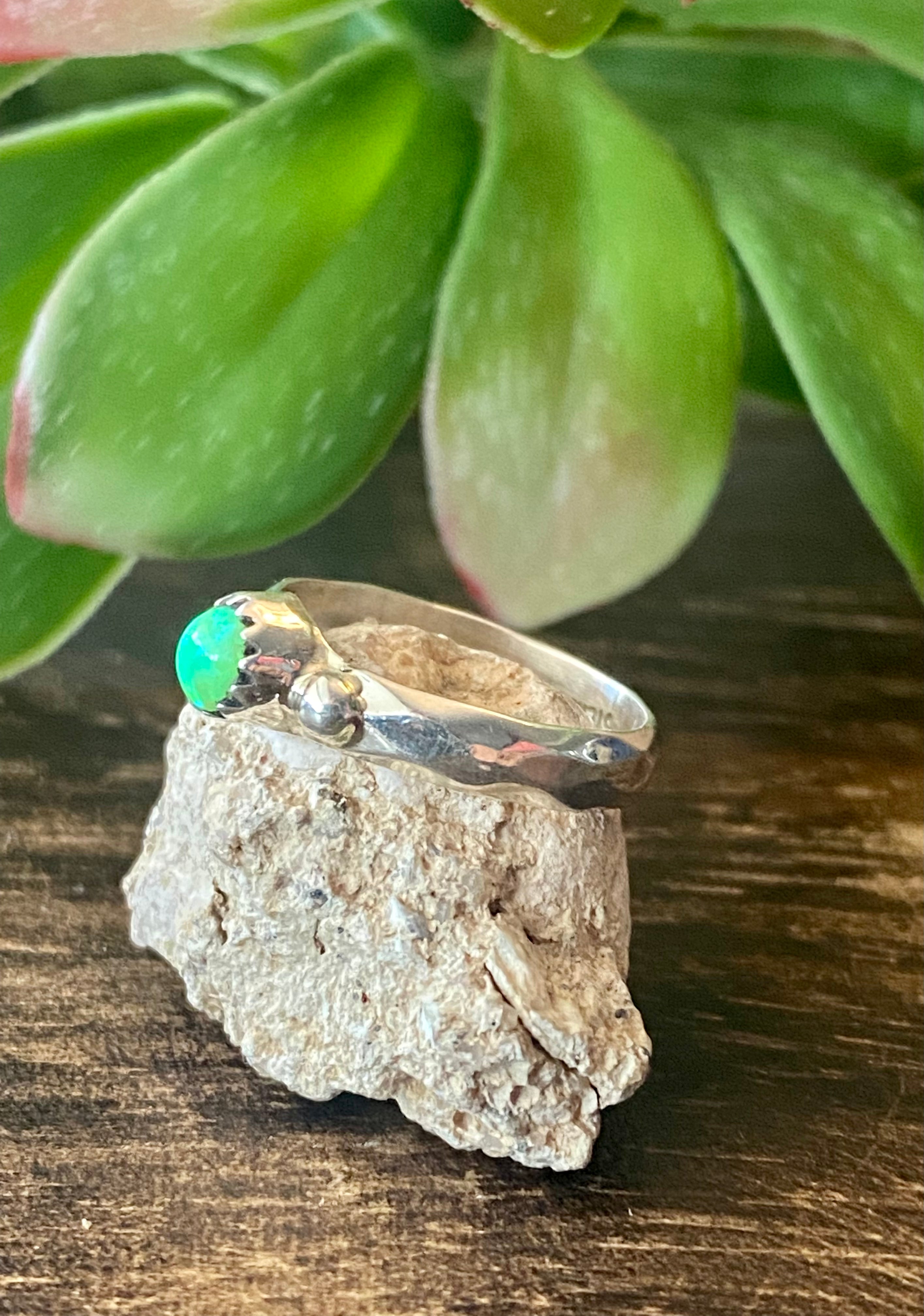 Navajo Made Green Opal & Sterling Silver Ring Size 5.25