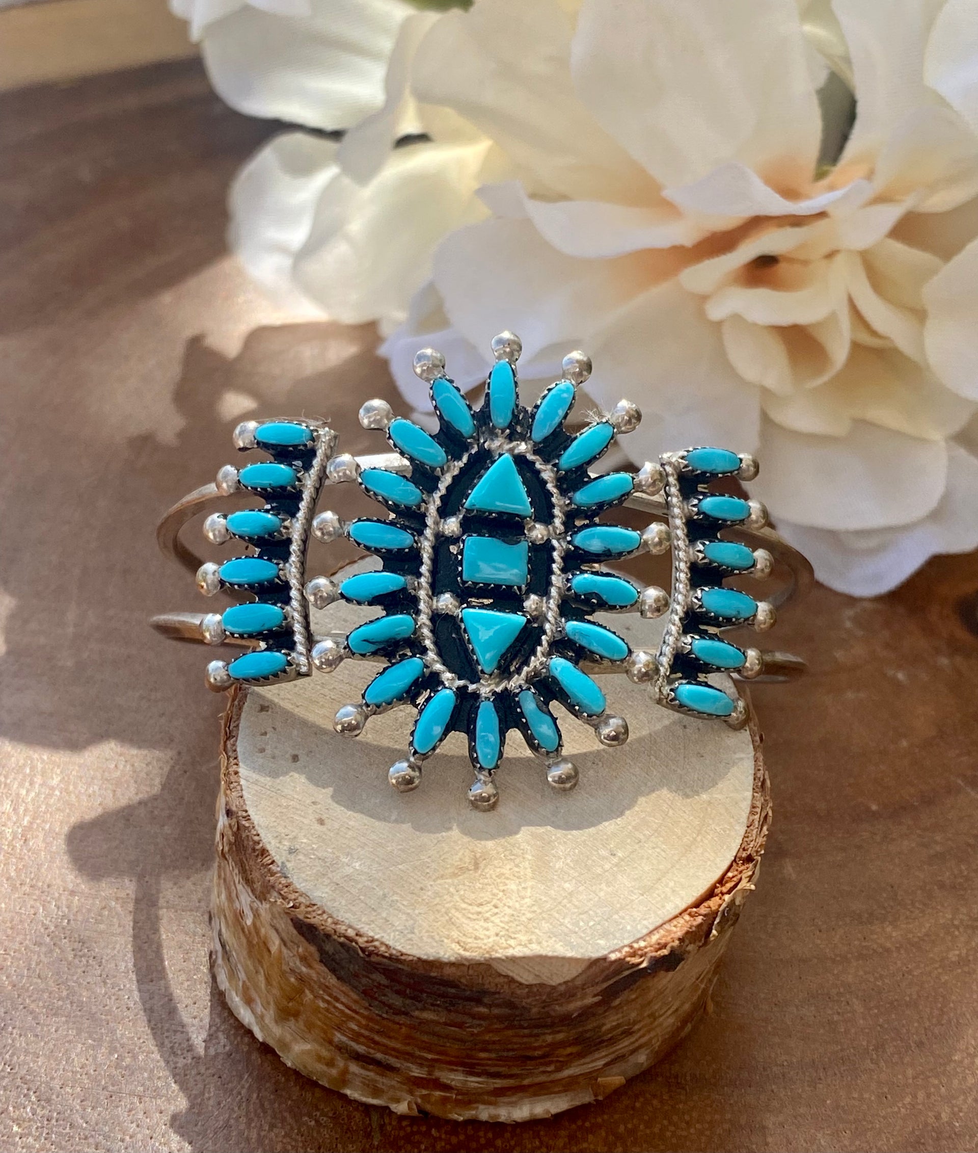 Evonne Hustitto Zuni Turquoise & Sterling Silver Needlepoint Cluster Cuff Bracelet