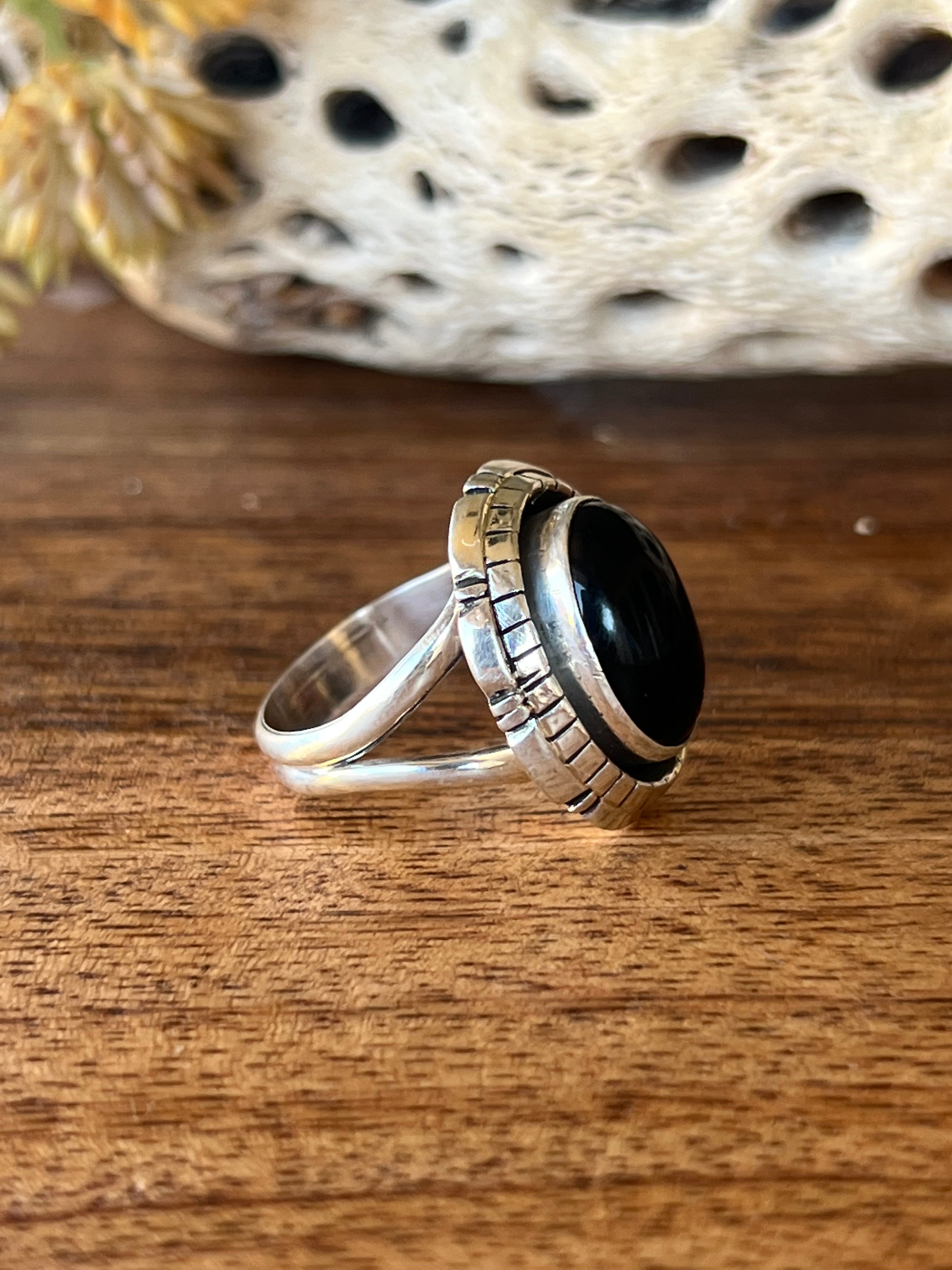 Navajo Made Onyx & Sterling Silver Ring Size 6.5