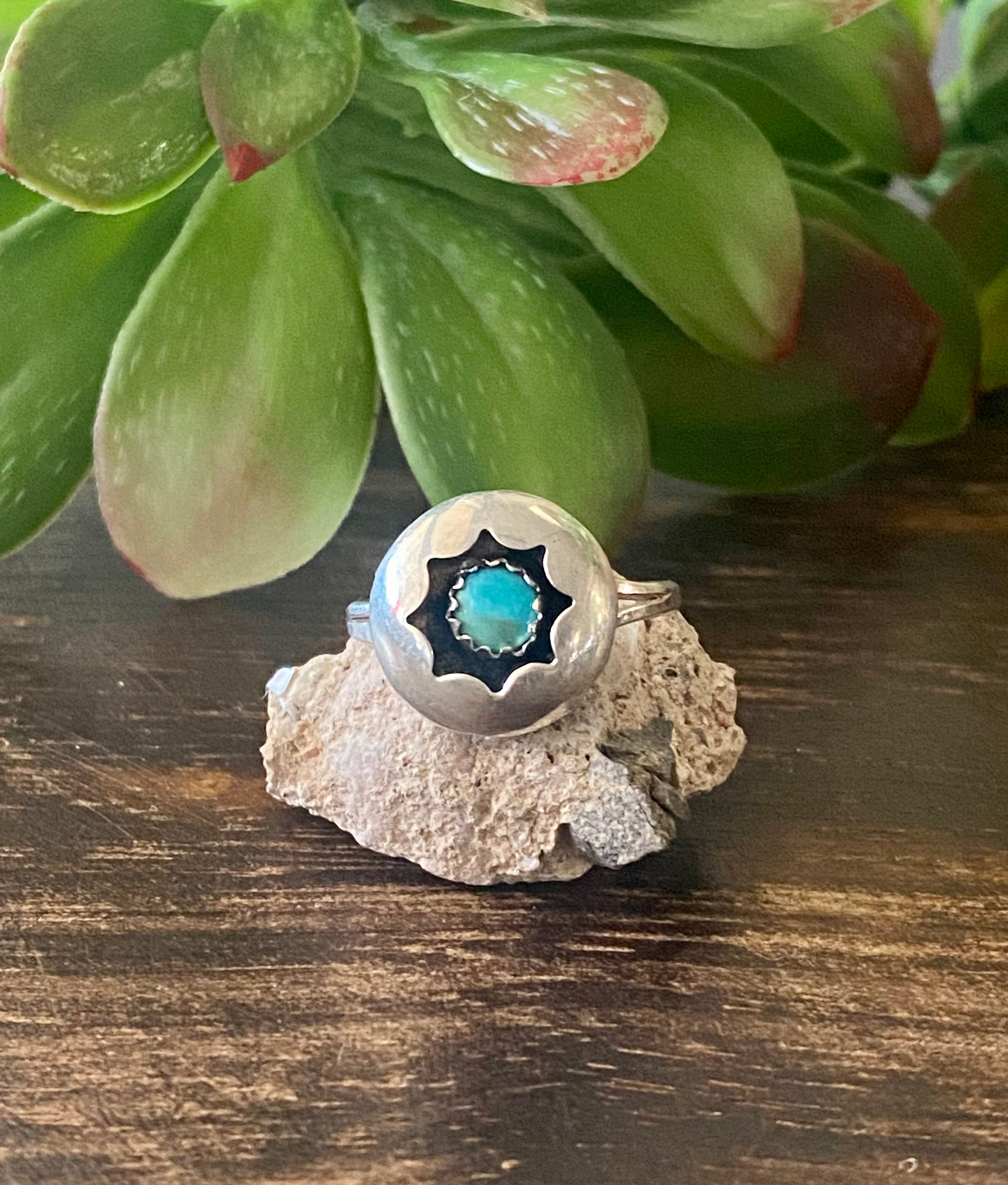 Navajo Made Turquoise & Sterling Silver Ring Size 7.25