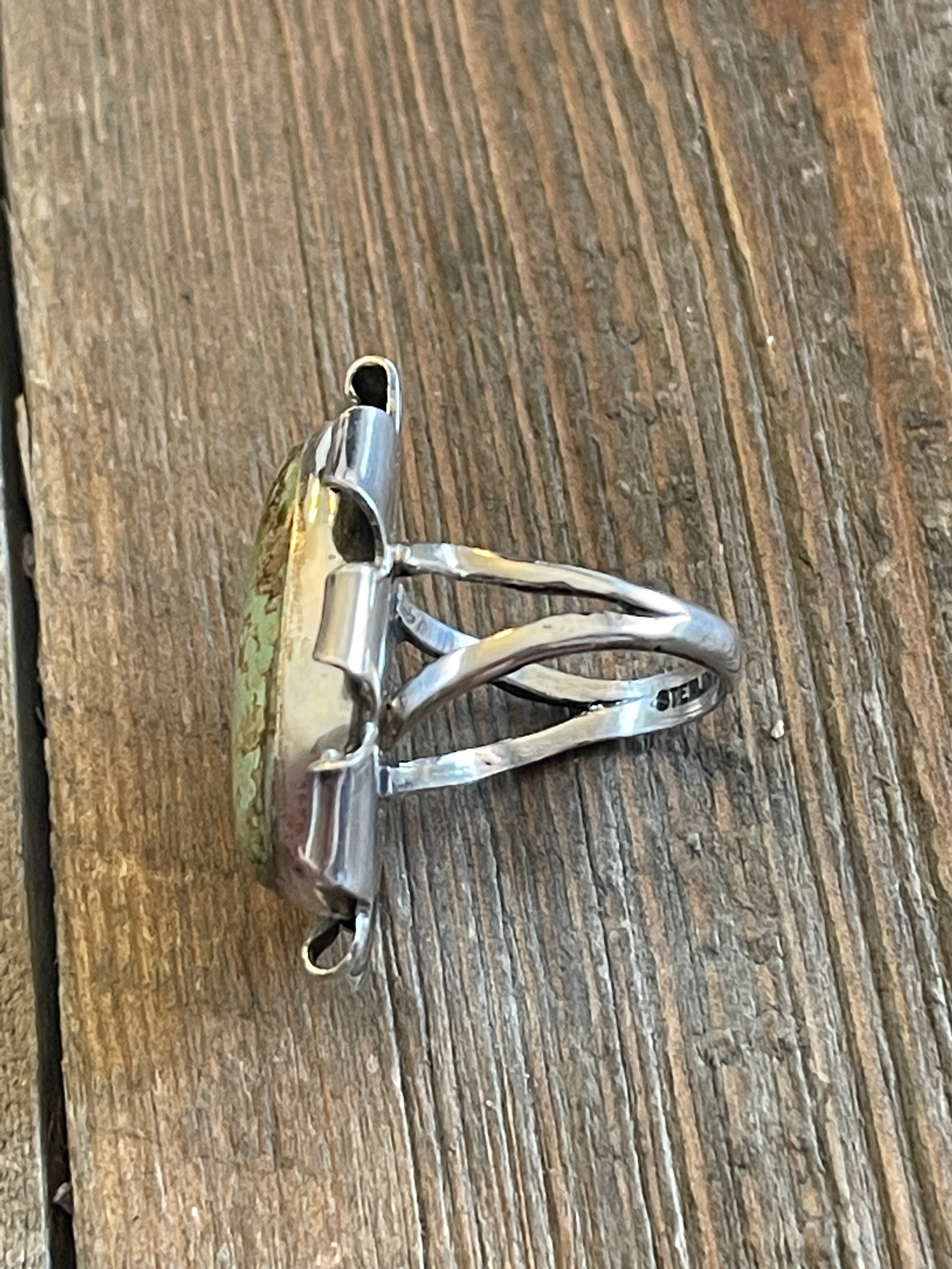 Navajo Natural Royston & Sterling Silver Ring Size 7.5