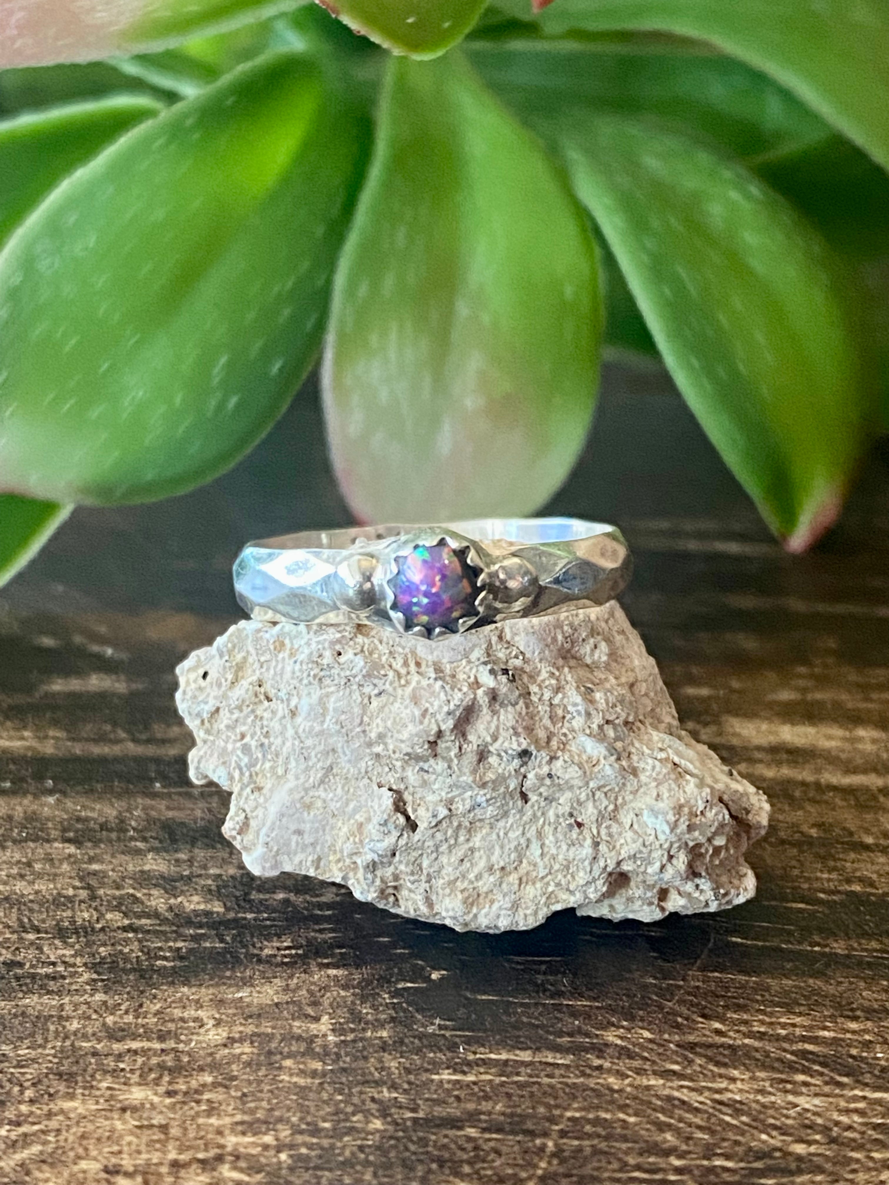 Navajo Made Purple Opal & Sterling Silver Ring Size 7.25