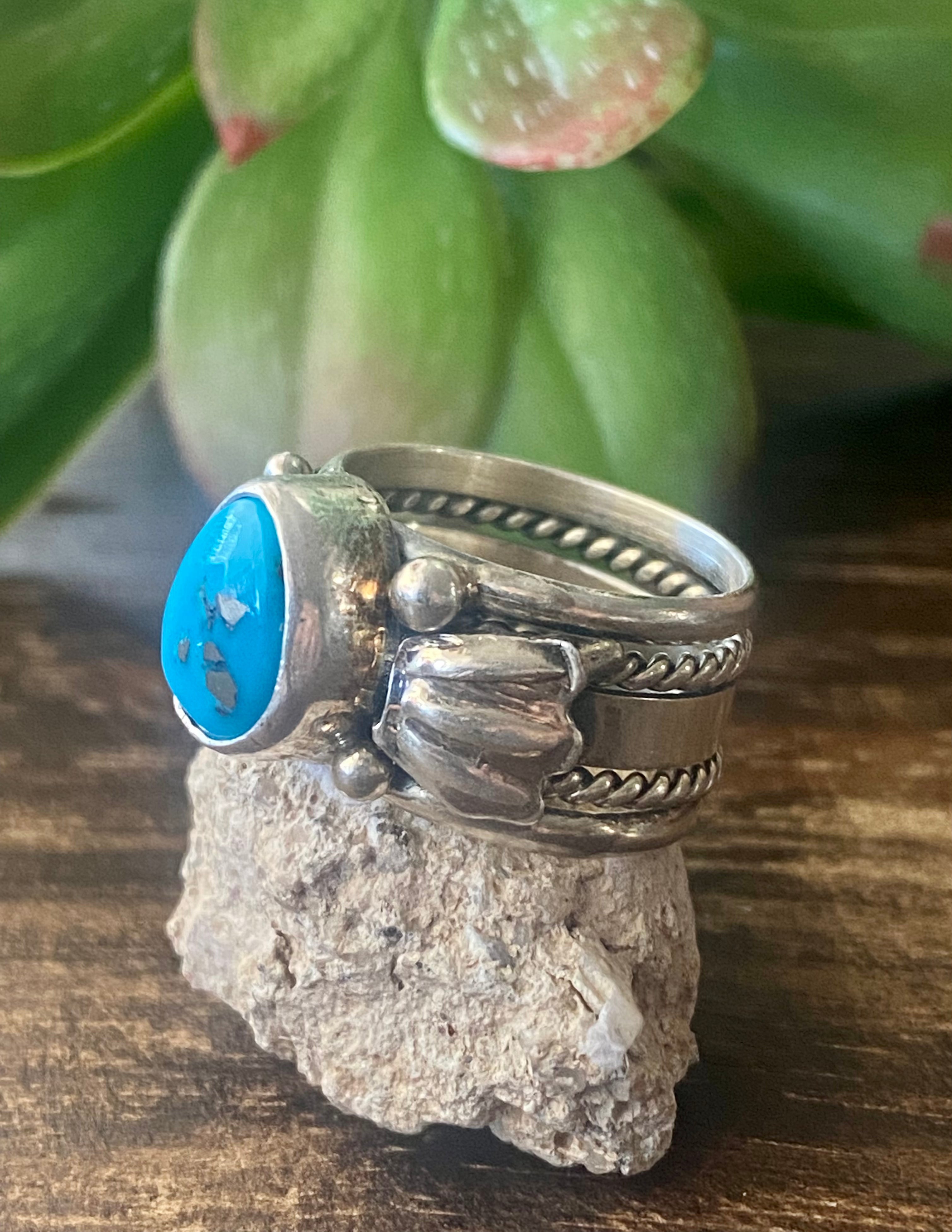 Navajo Made Kingman Turquoise & Sterling Silver Ring Size 5.5