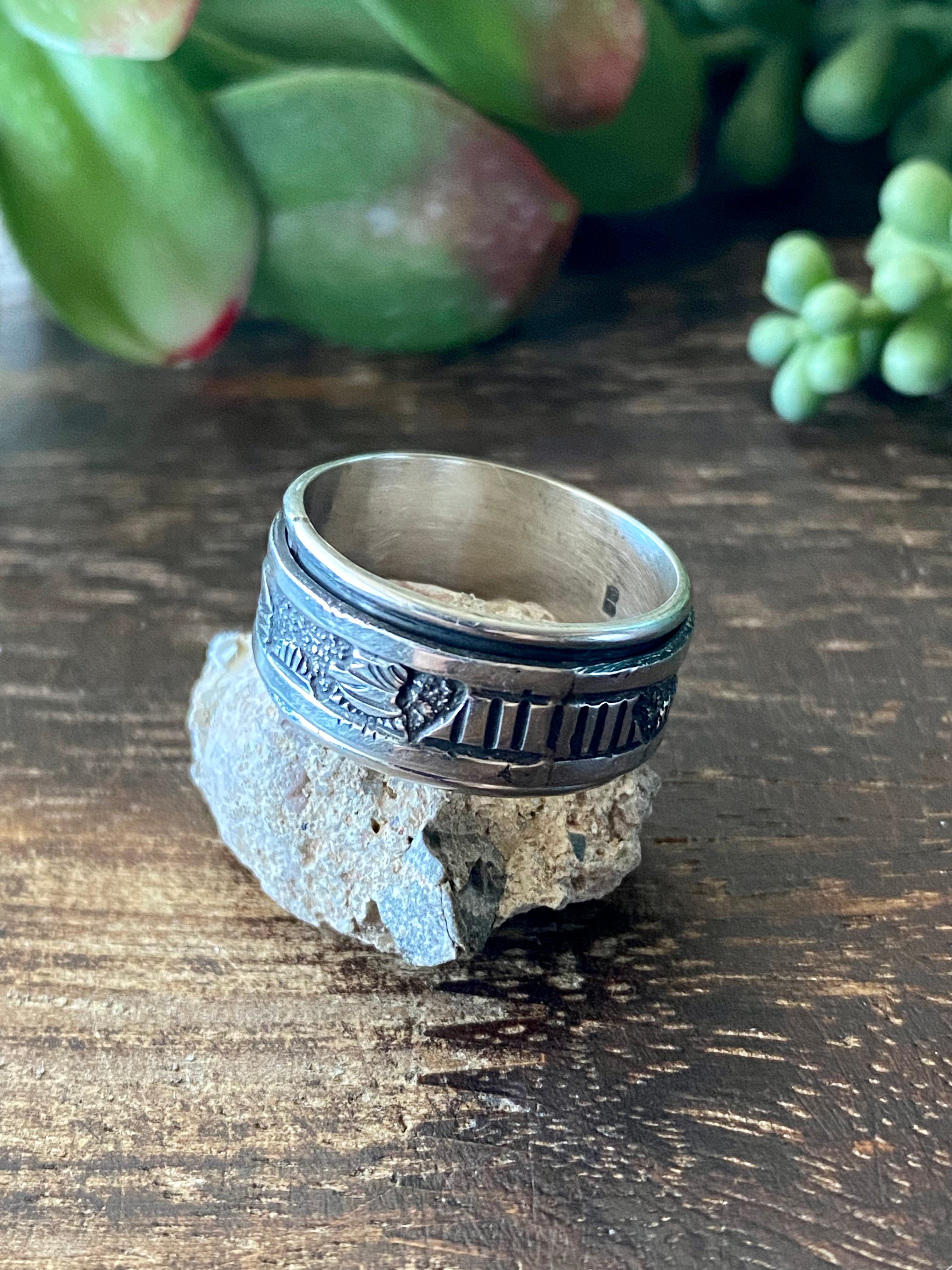 Elaine Becenti Sterling Silver Storyteller Spinner Rings