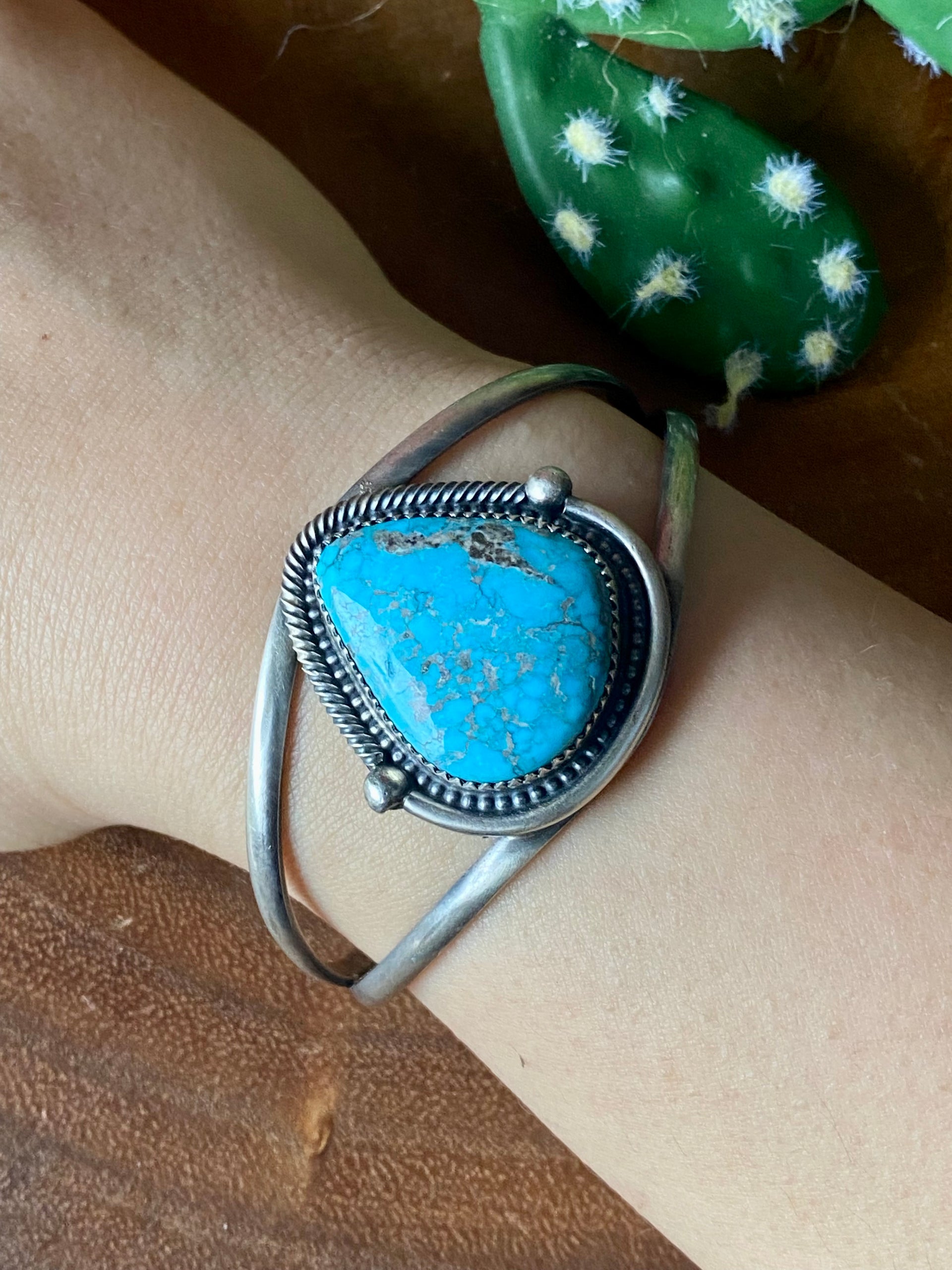 Navajo Made High Grade Kingman Turquoise & Sterling Silver Cuff Bracelet