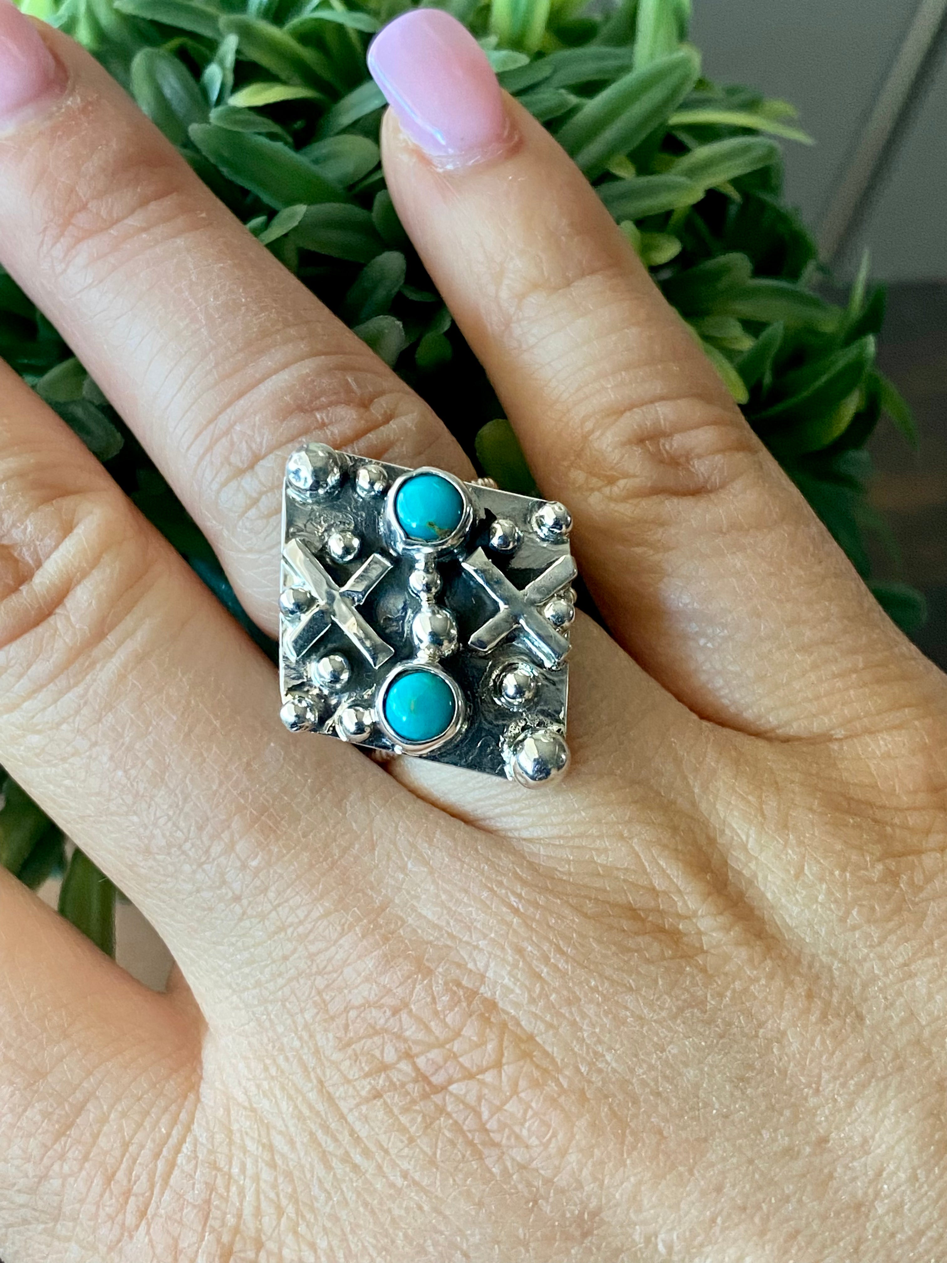 Navajo Made Kingman Turquoise & Sterling Silver Ring