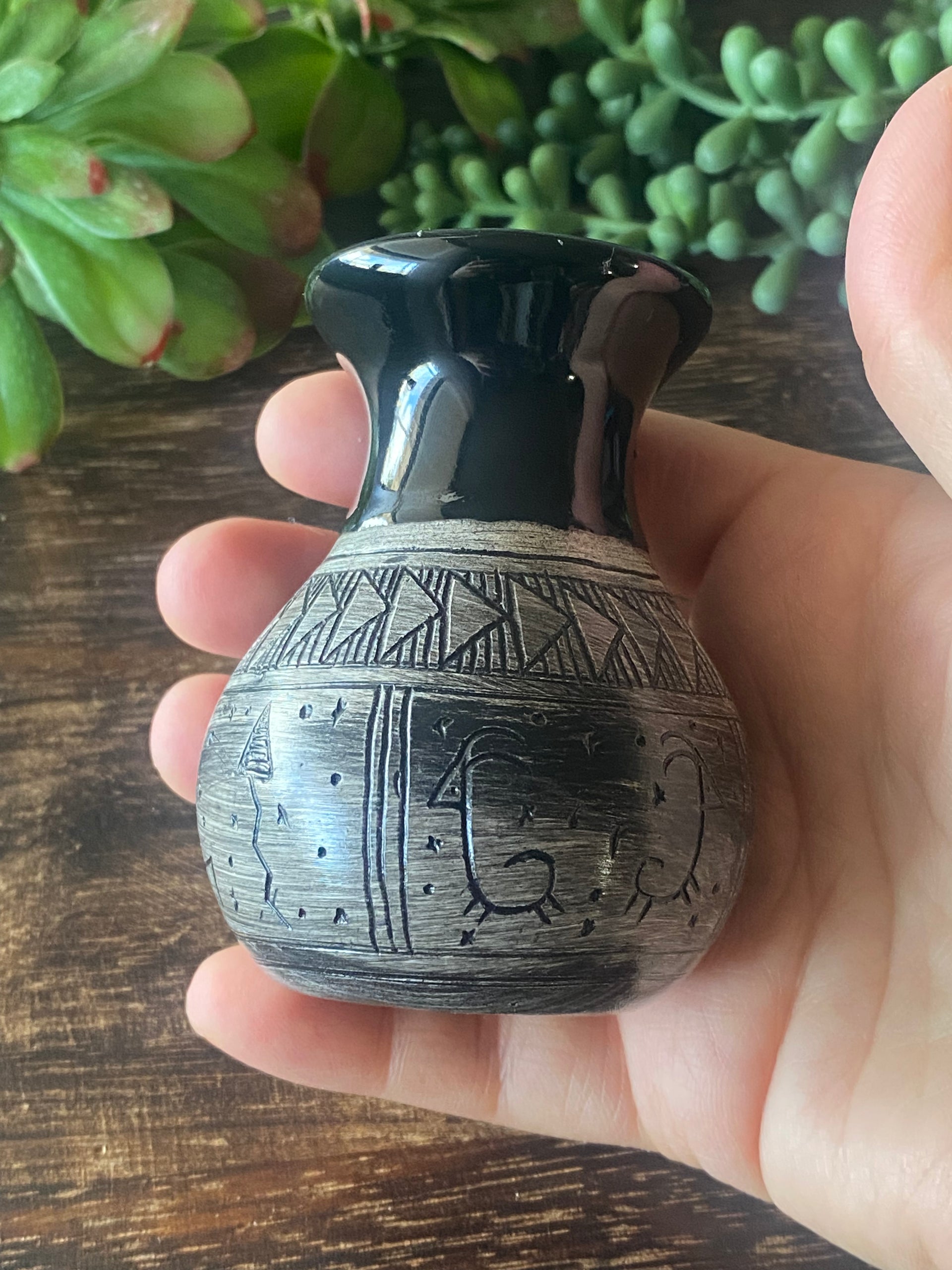 Kayla John Navajo Made Pottery