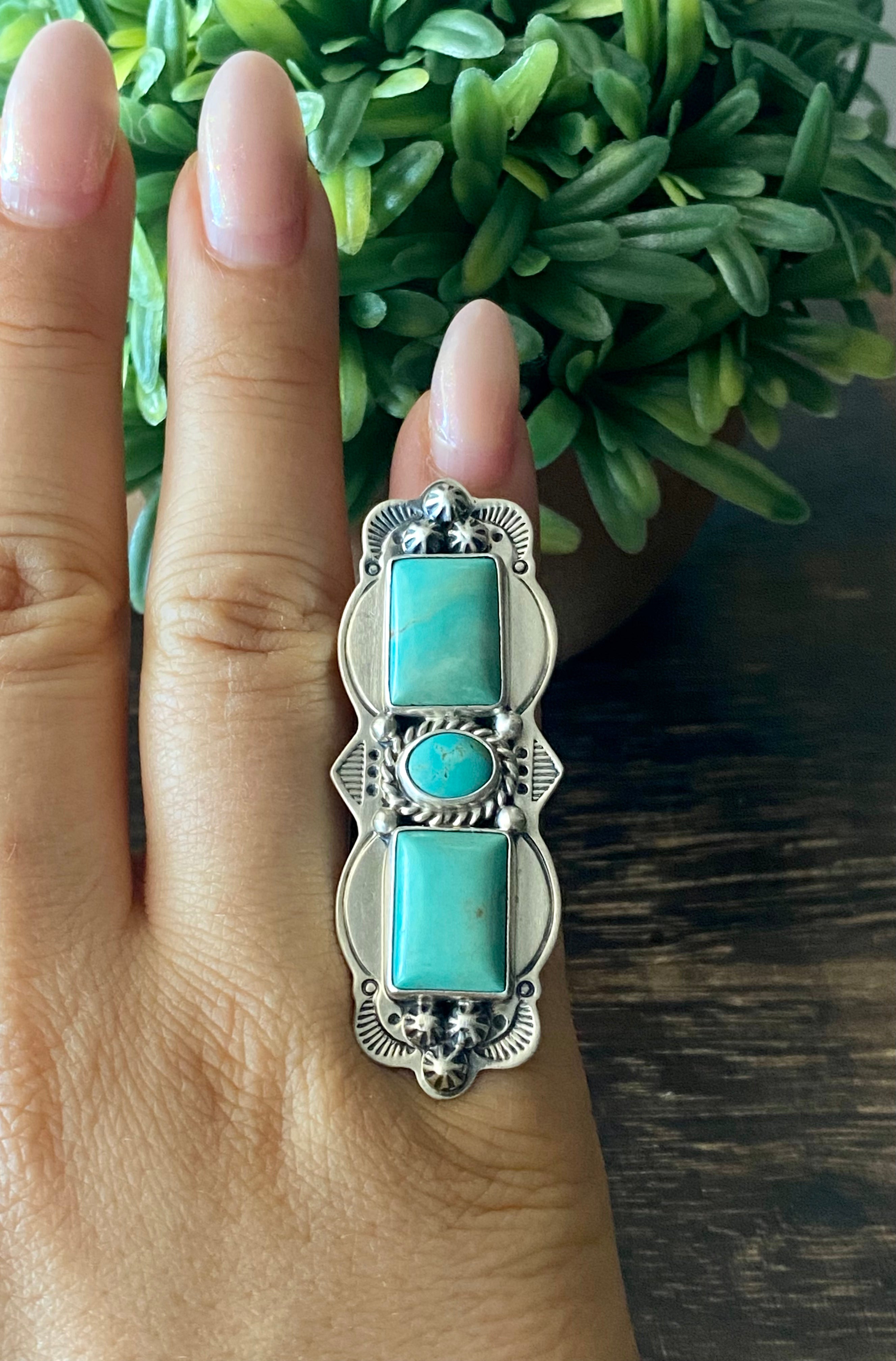 Navajo Made Kingman Turquoise & Sterling Silver Ring Size 5.5