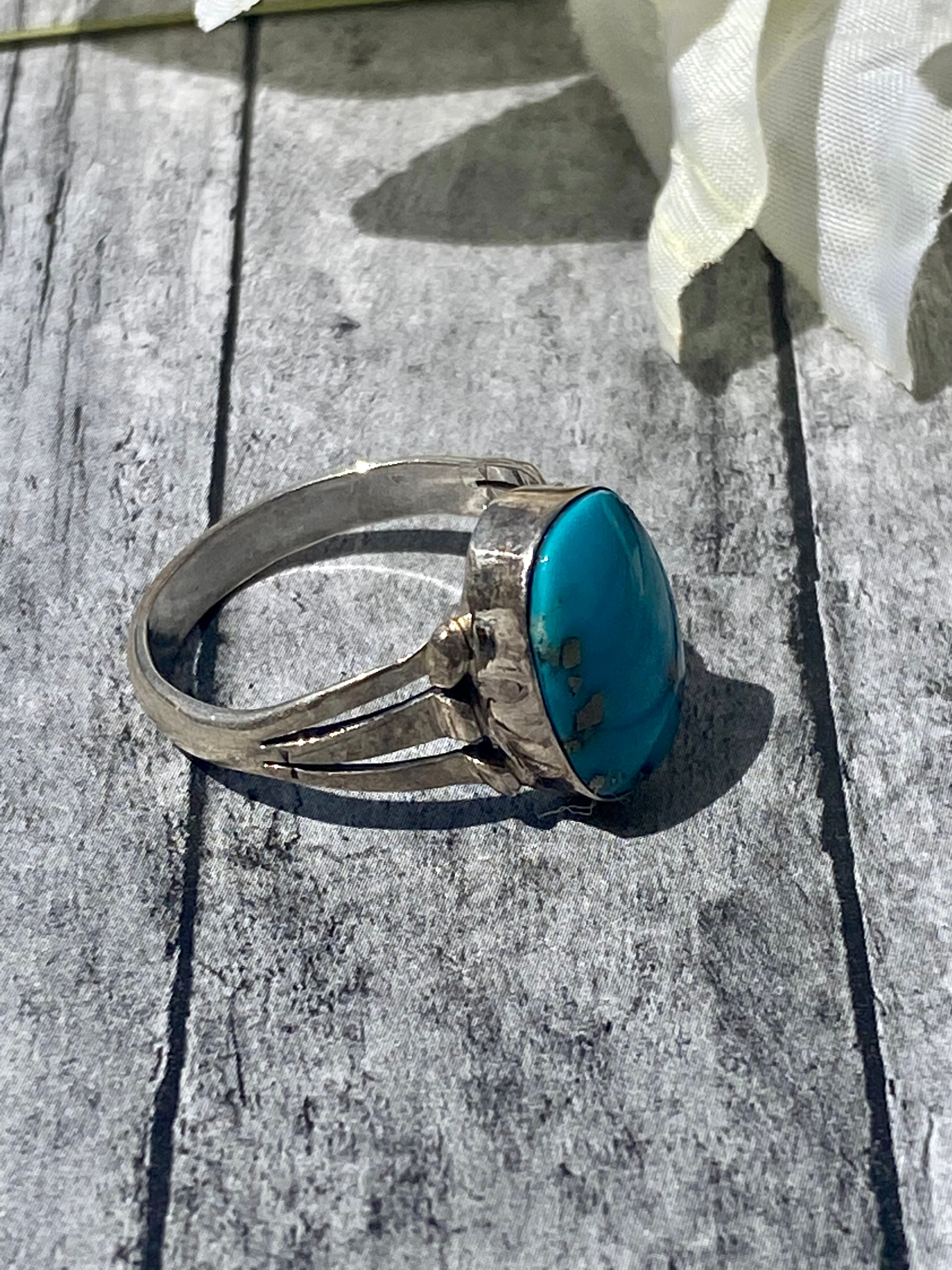 Navajo Made Kingman Turquoise & Sterling Silver Ring Size 8