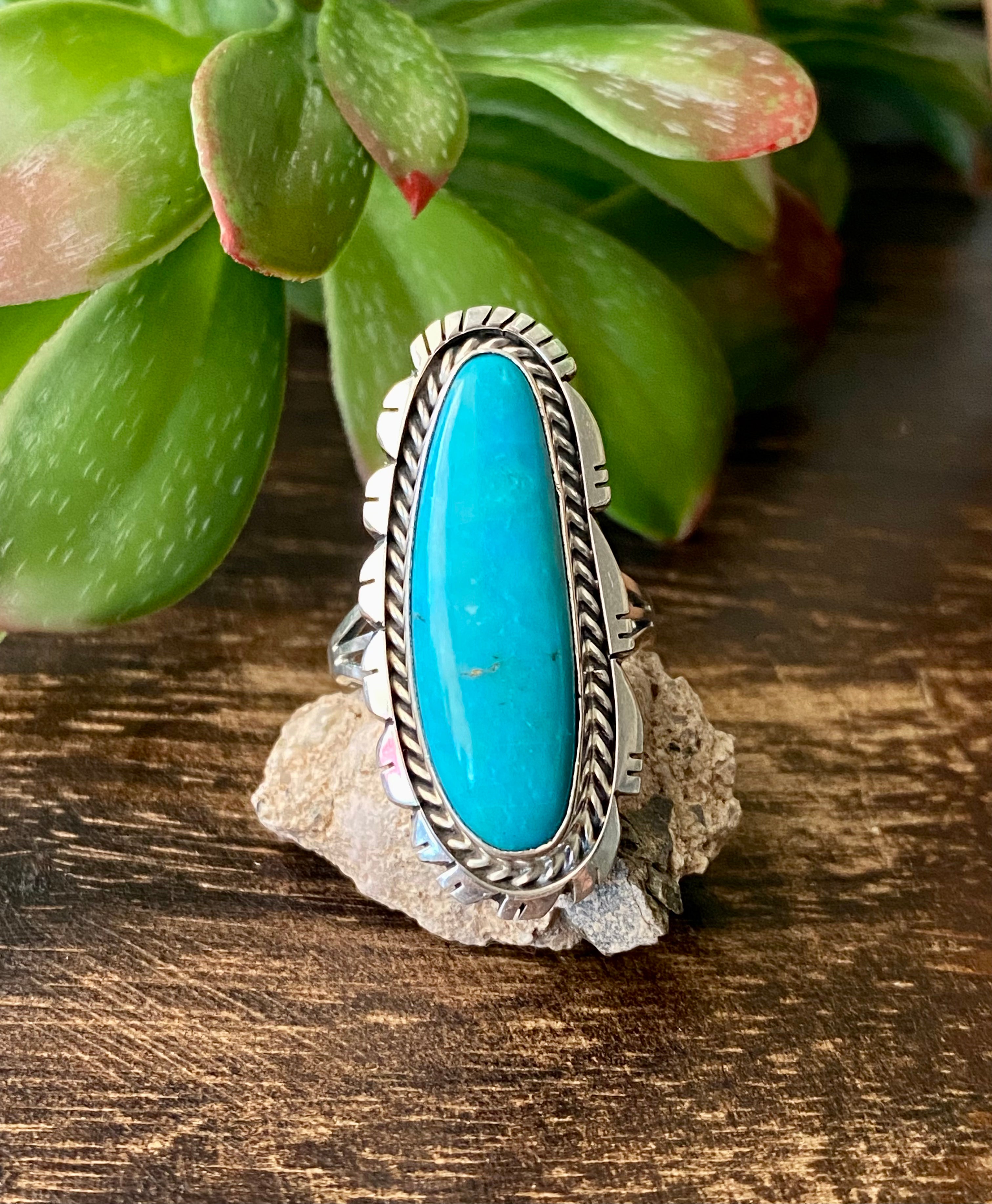 Navajo Made Kingman Turquoise & Sterling Silver Ring Size 7.75