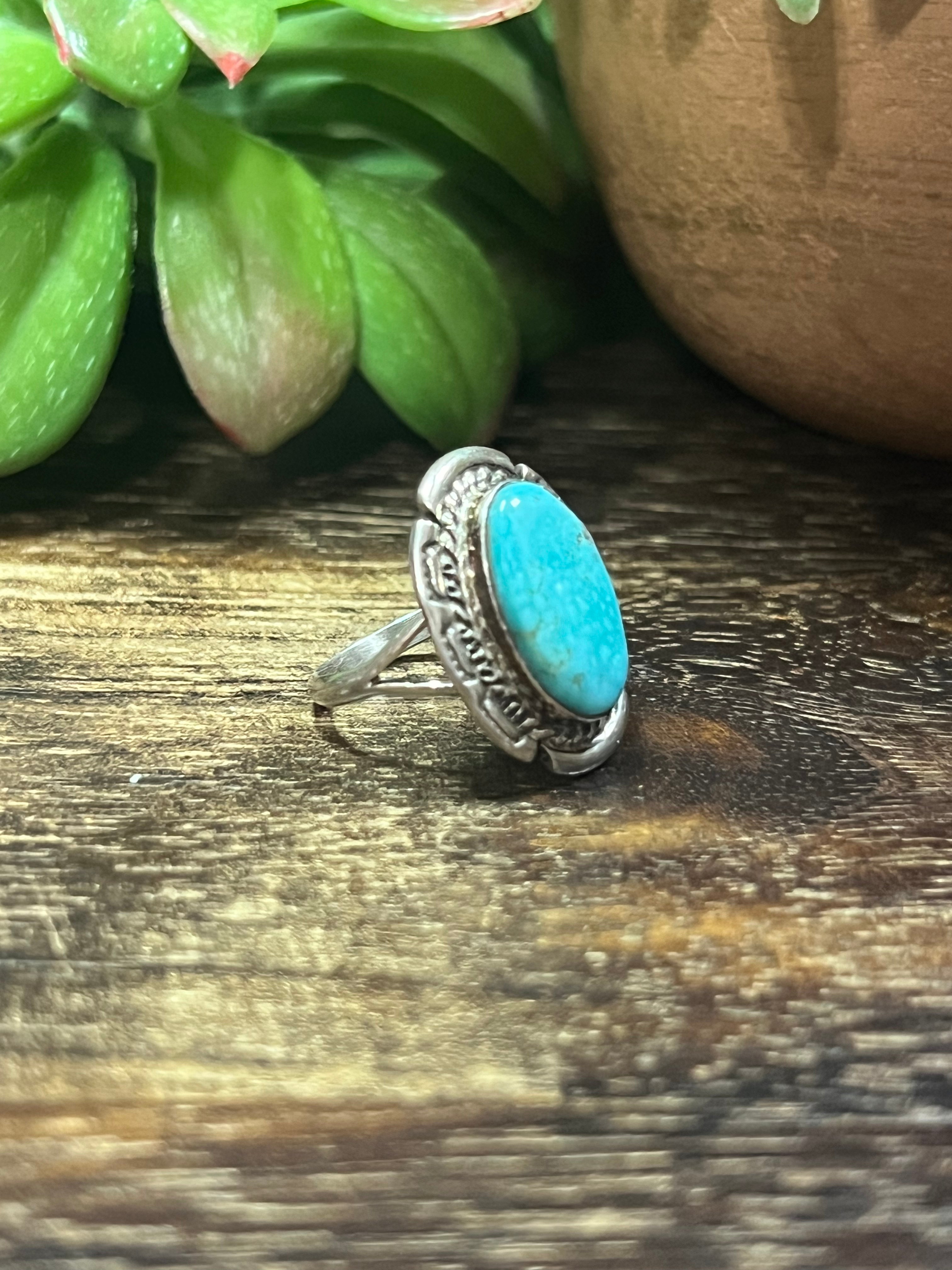 Navajo Made Kingman Turquoise & Sterling Silver Ring Size 7.75