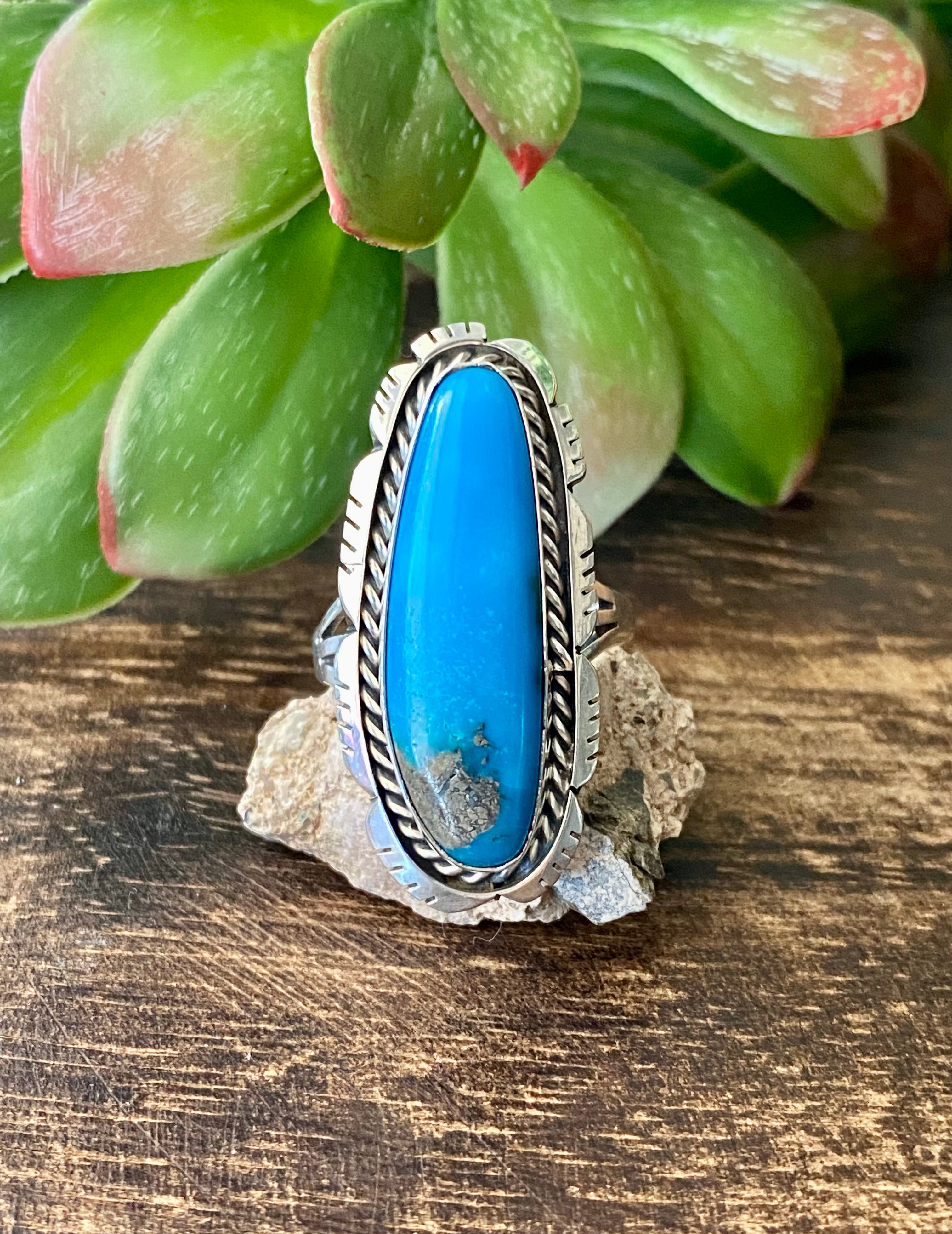 Navajo Made Kingman Turquoise & Sterling Silver Ring Size 8.5