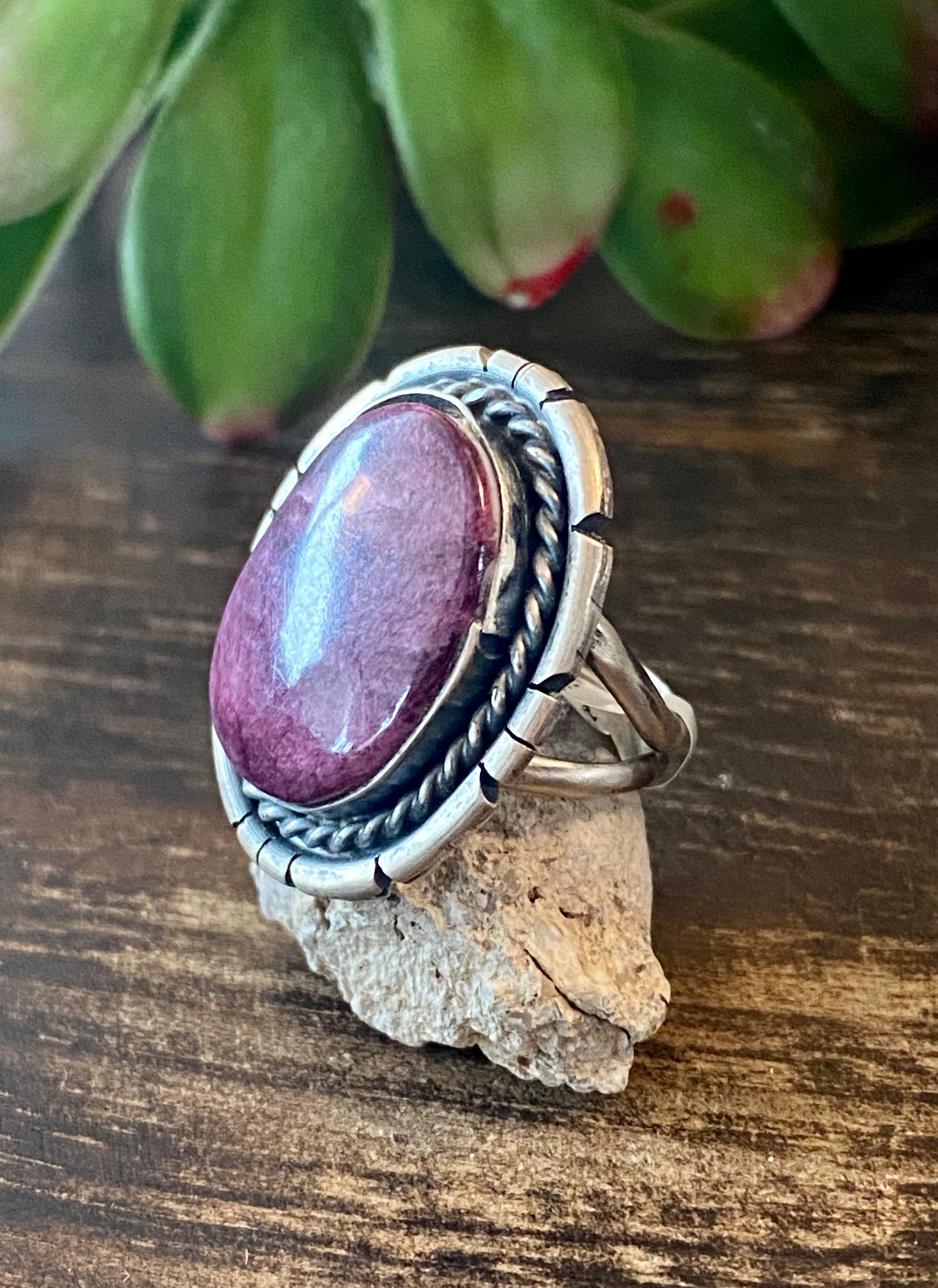 Merle House Purple Spiny Oys & Sterling Silver Ring Size 5.25