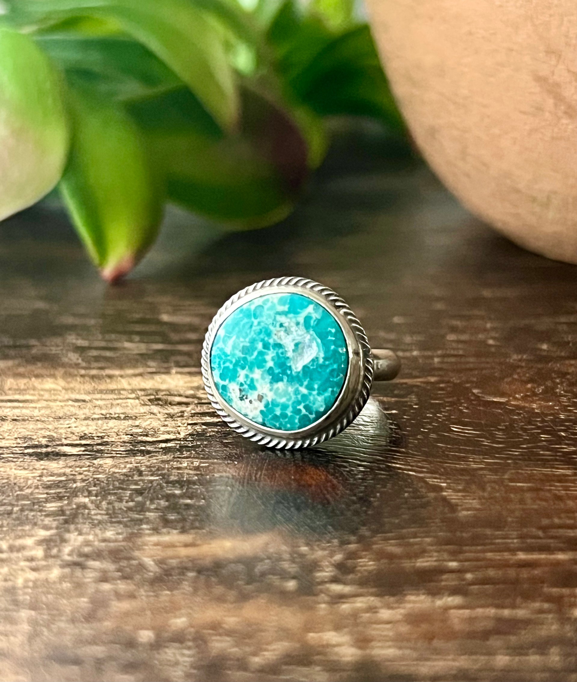 Navajo Made White Water Turquoise & Sterling Silver Ring Size 5.75