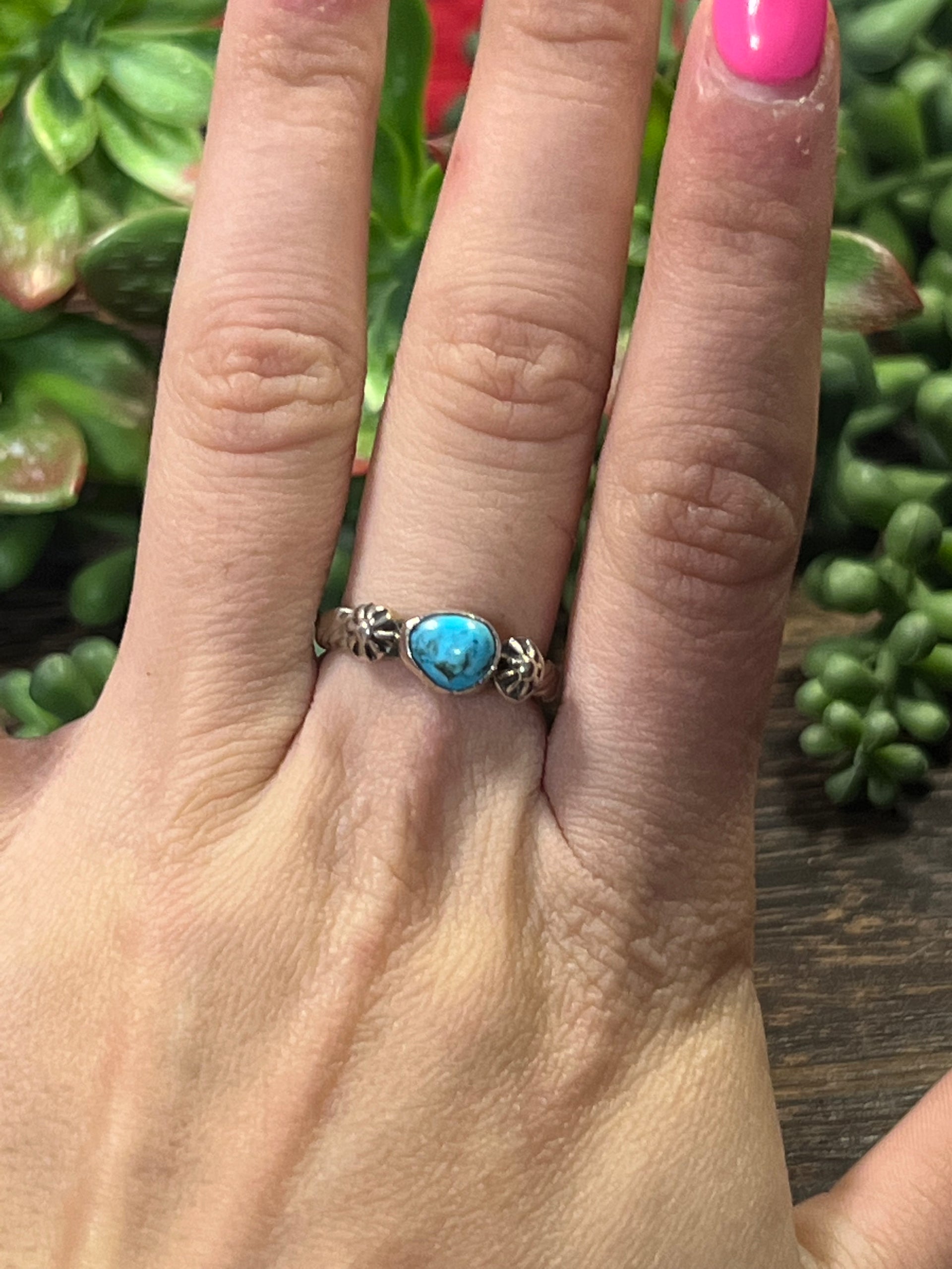 Navajo Made Kingman Turquoise & Sterling Silver Ring Size 6