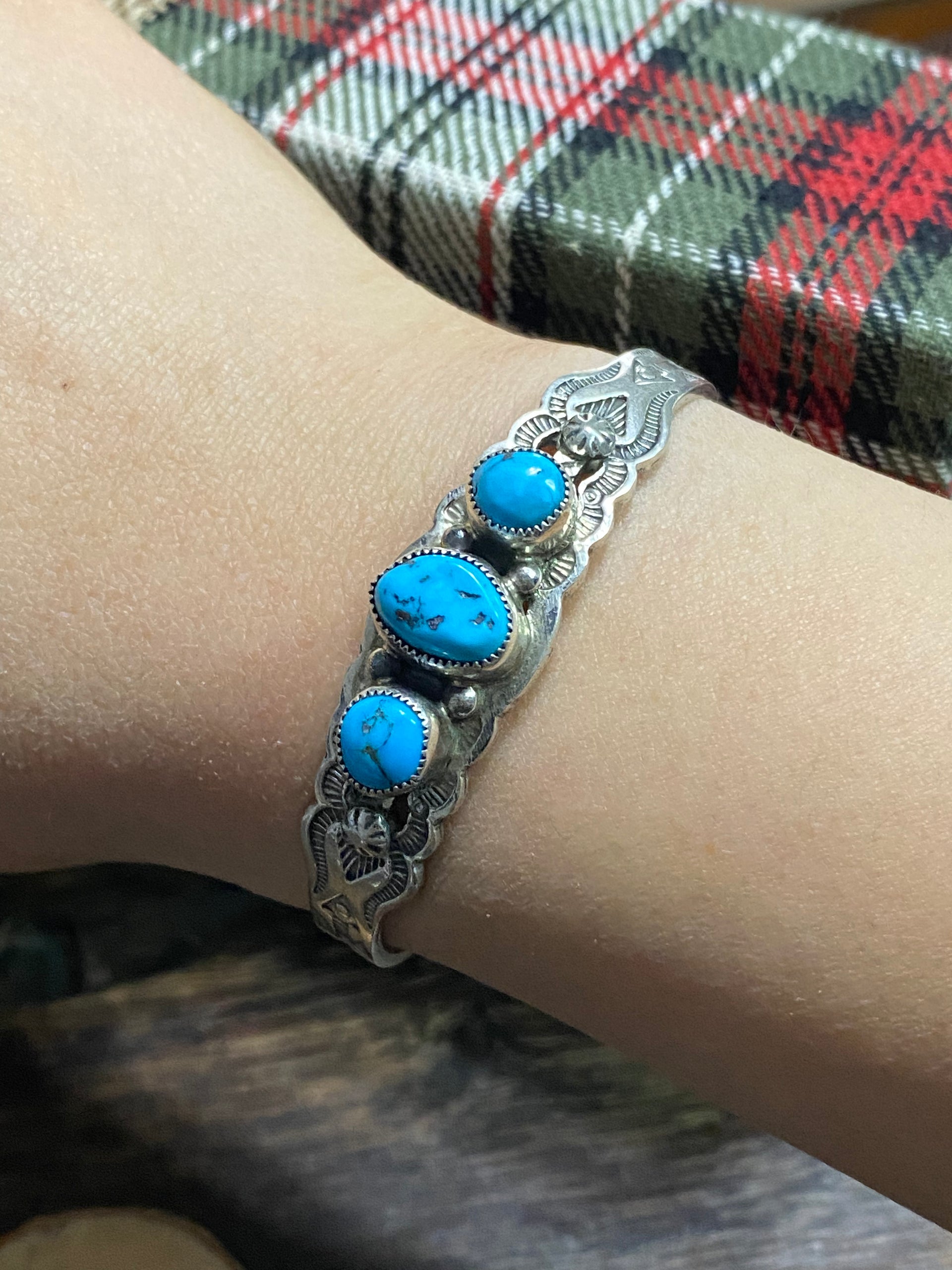 Navajo Made Kingman Turquoise & Sterling Silver Cuff Bracelet
