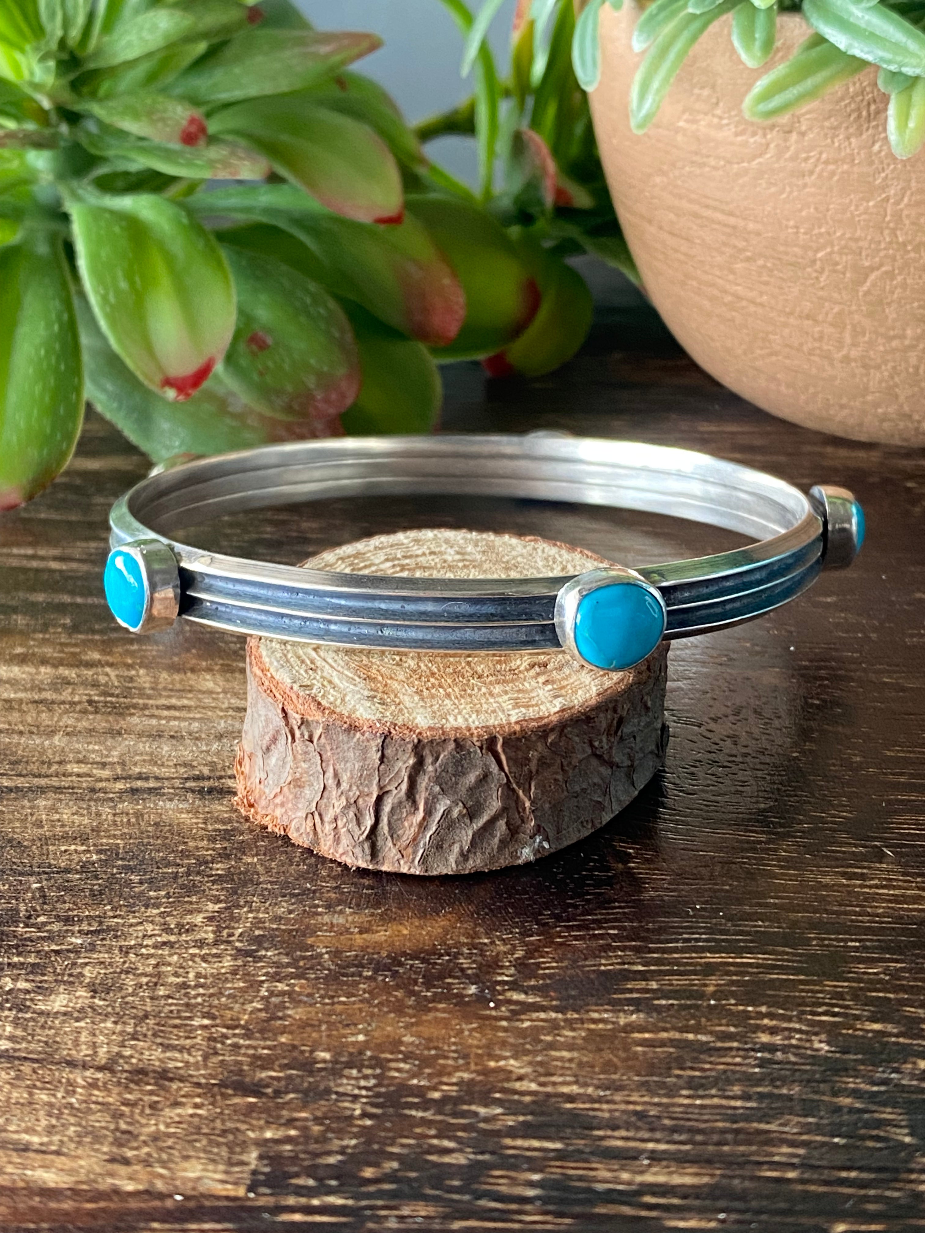 Navajo Made Kingman Turquoise & Sterling Silver Bangle Bracelet