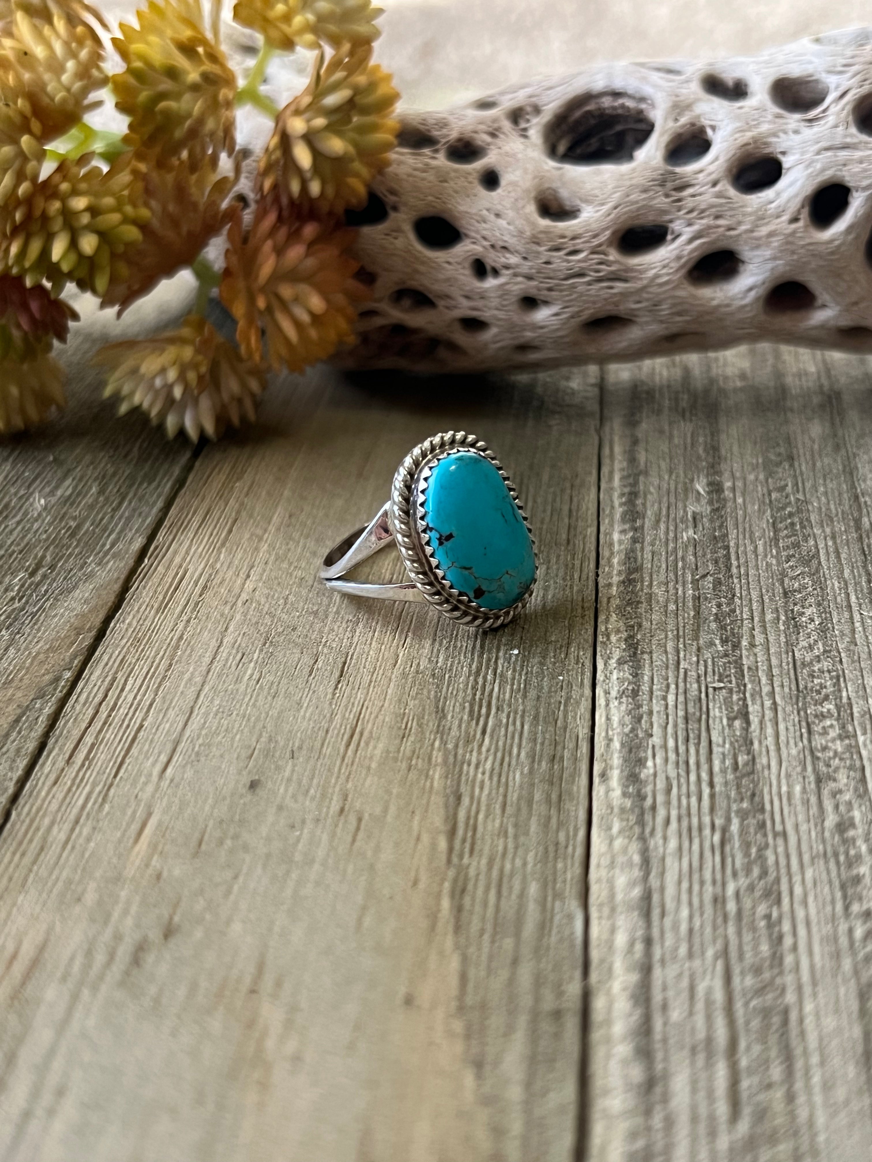 Navajo Made Kingman Turquoise & Sterling Silver Ring Size 8.25