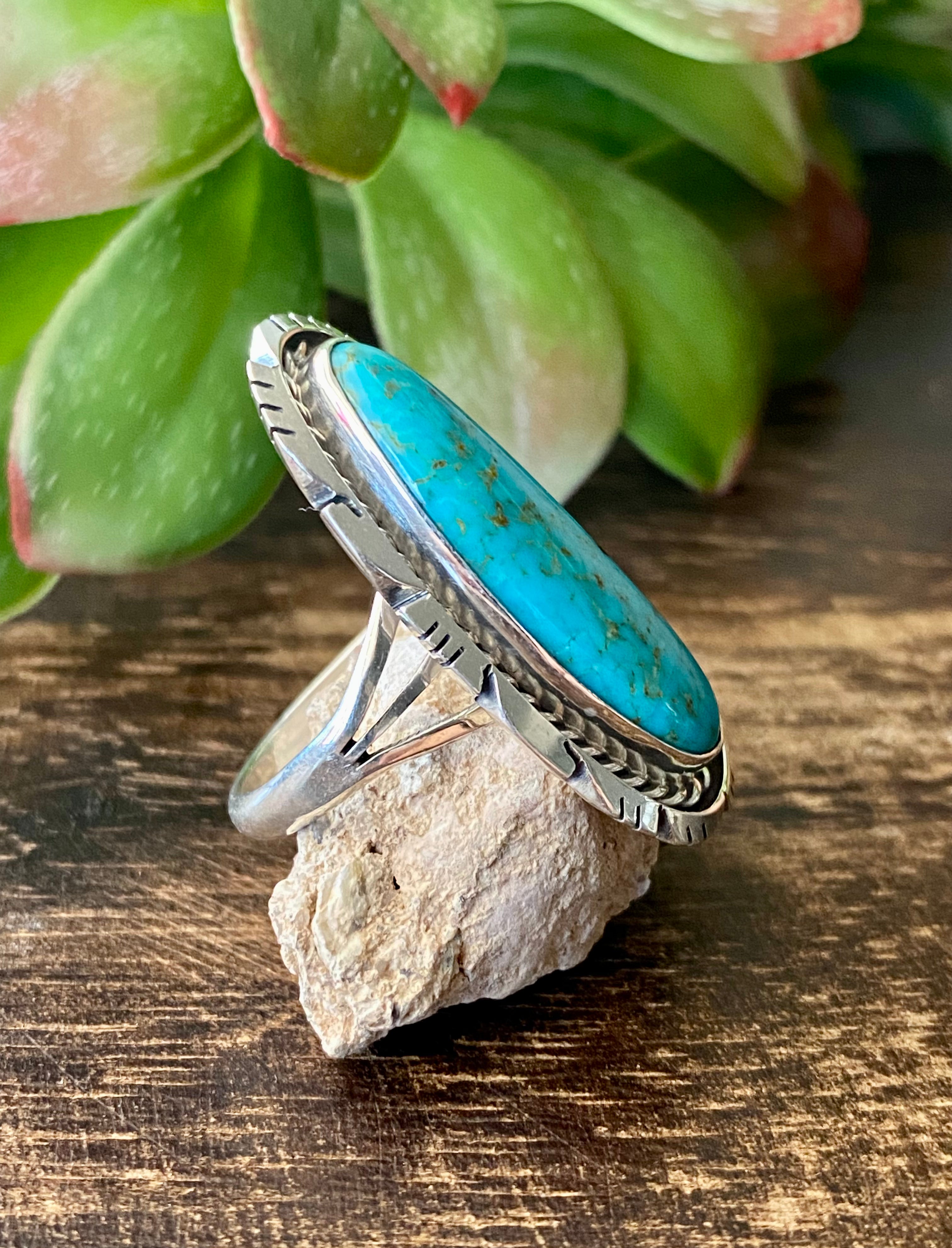 Navajo Made Kingman Turquoise & Sterling Silver Ring Size 7.75