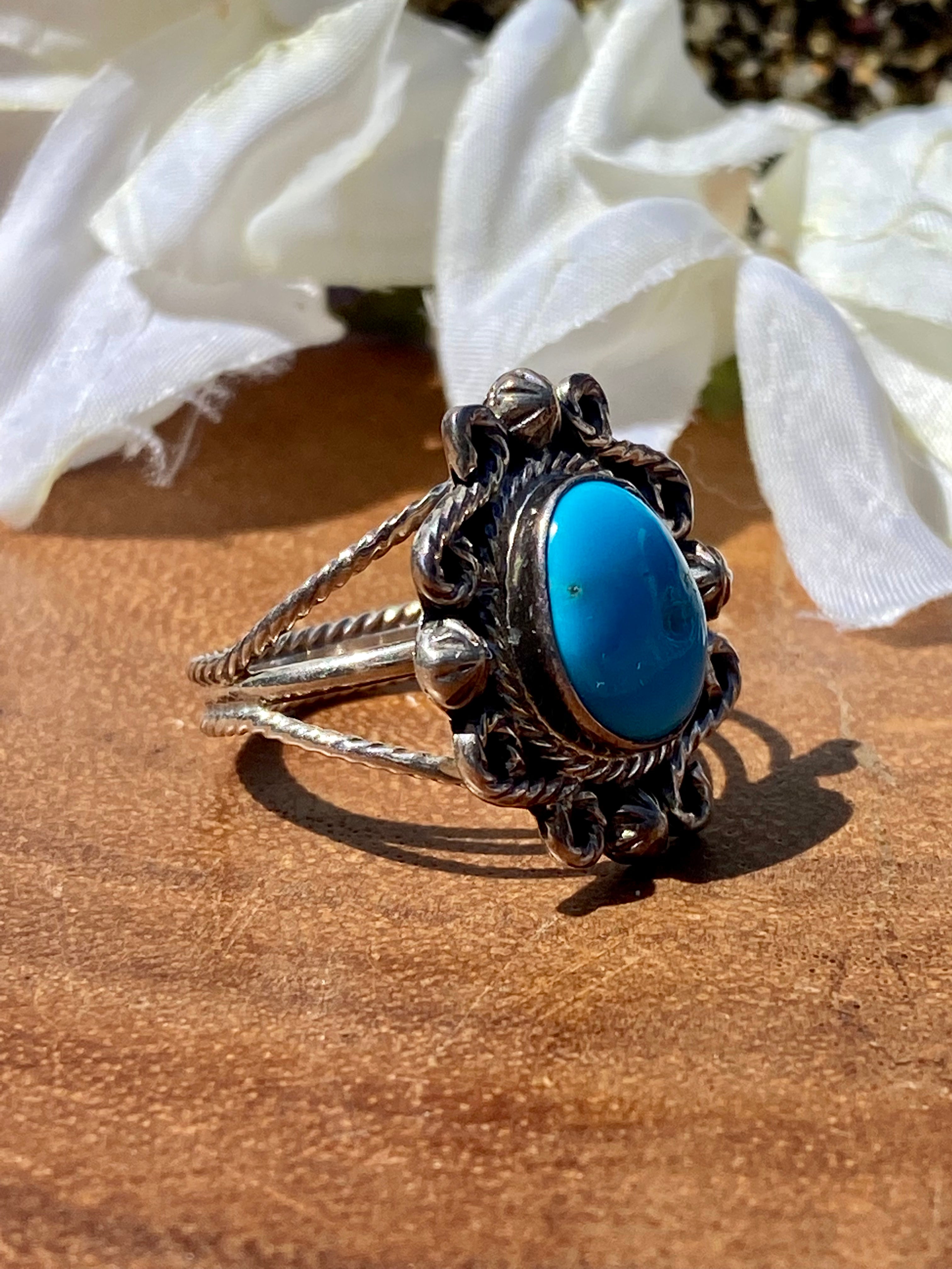 Navajo Made Kingman Turquoise & Sterling Silver Ring Size 9