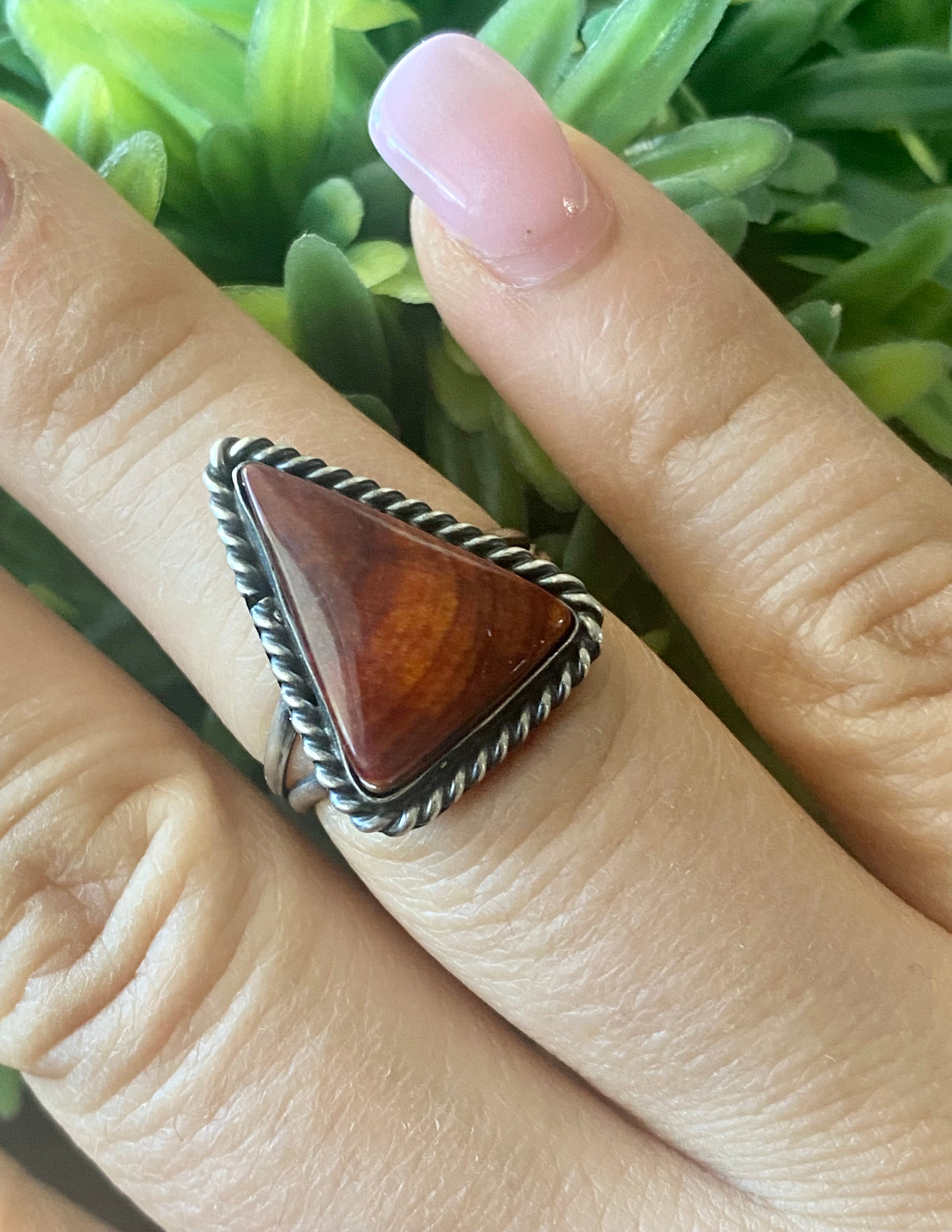 Navajo Made Spiny Oys & Sterling Silver Ring Size 7.5