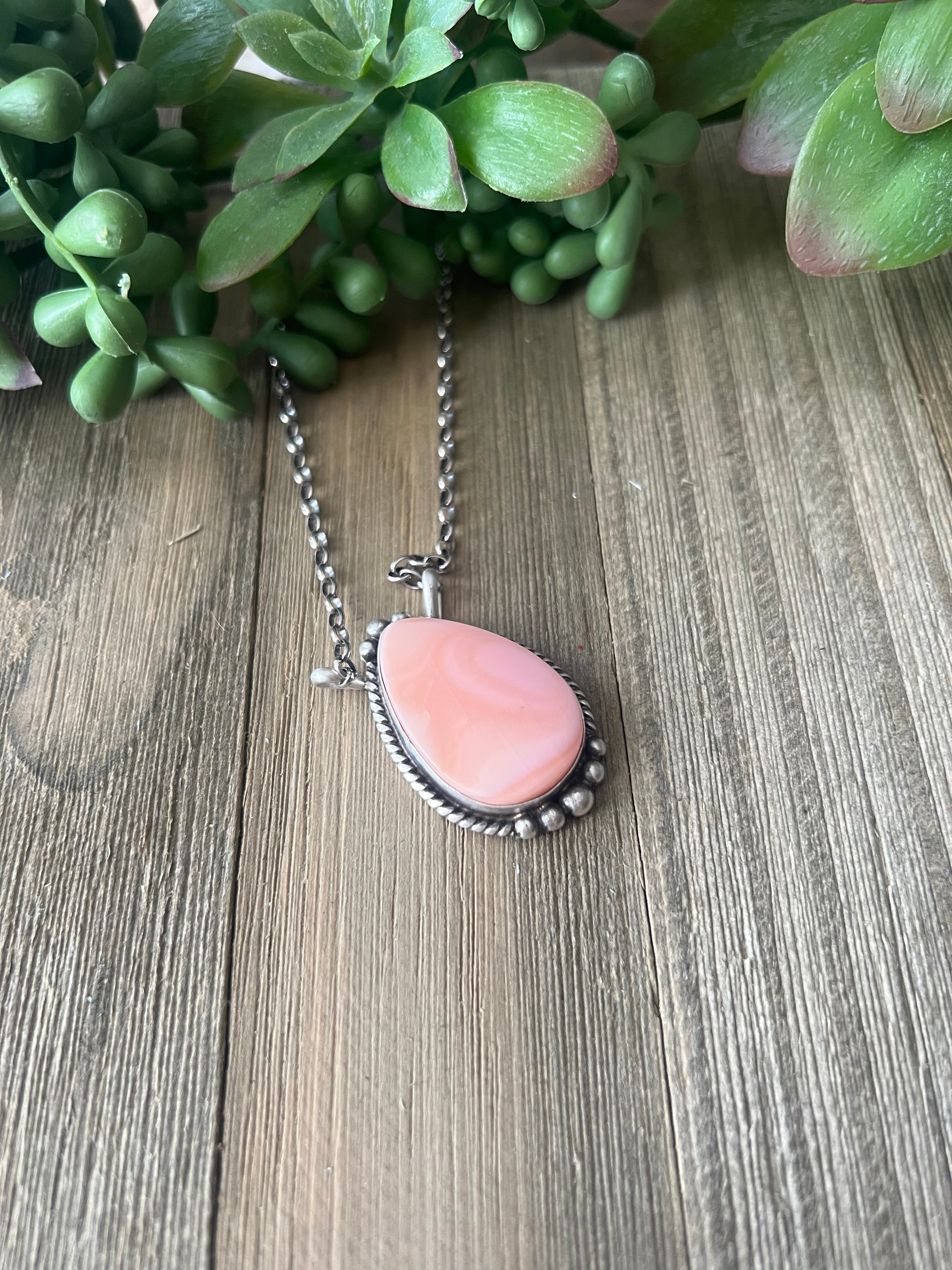 Alfred Martinez Pink Conch & Sterling Silver Necklace