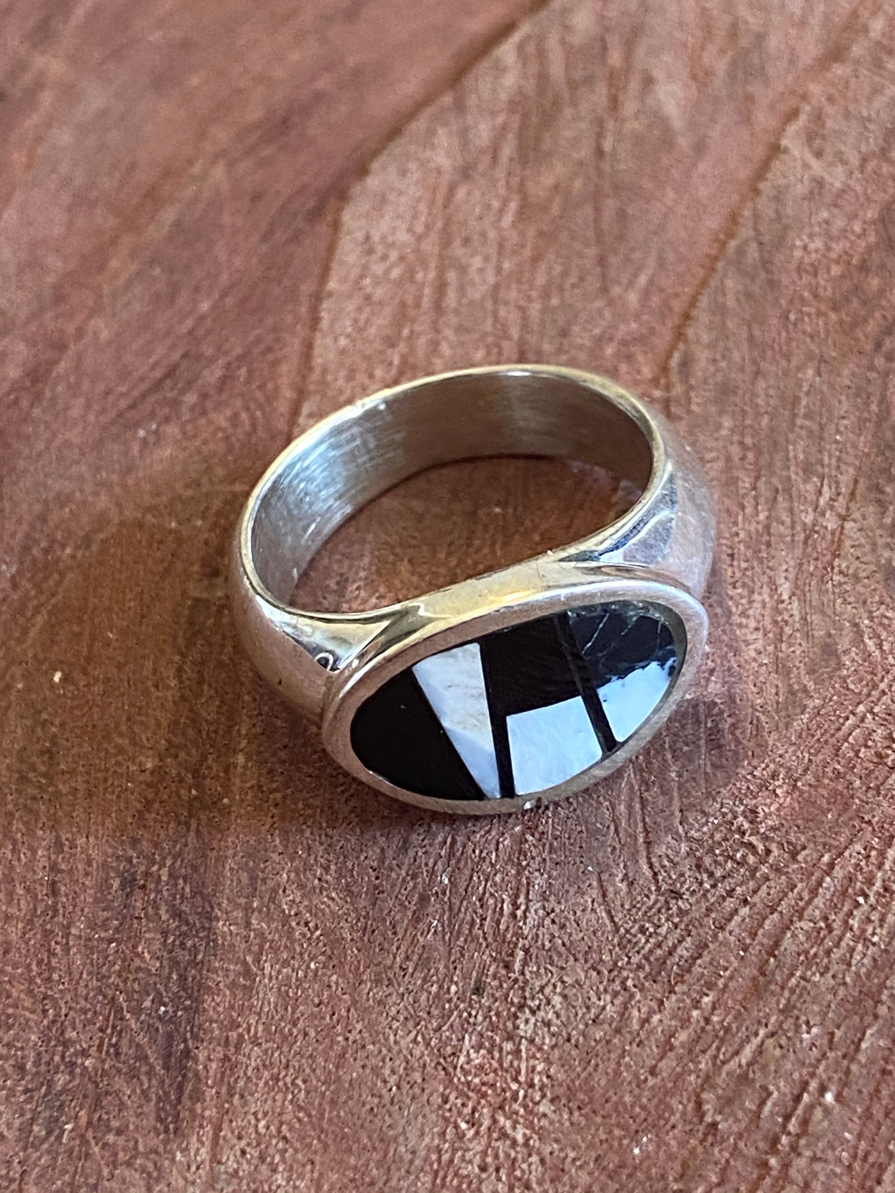 Navajo White Buffalo & Onyx Sterling Silver Inlay Ring Size 5.5