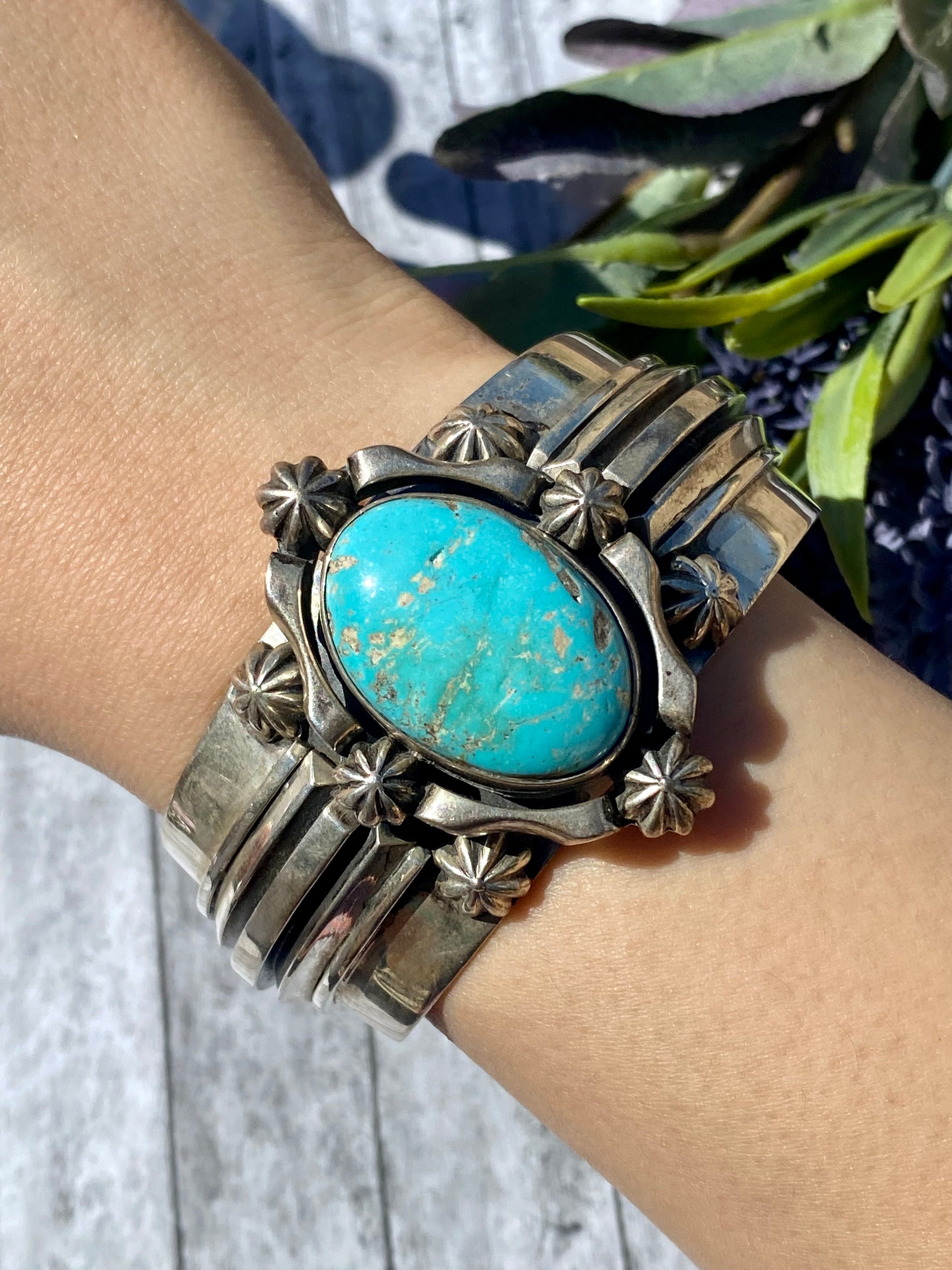 Vintage Jimmy Secatero Kingman Turquoise & Sterling Silver Cuff Bracelet