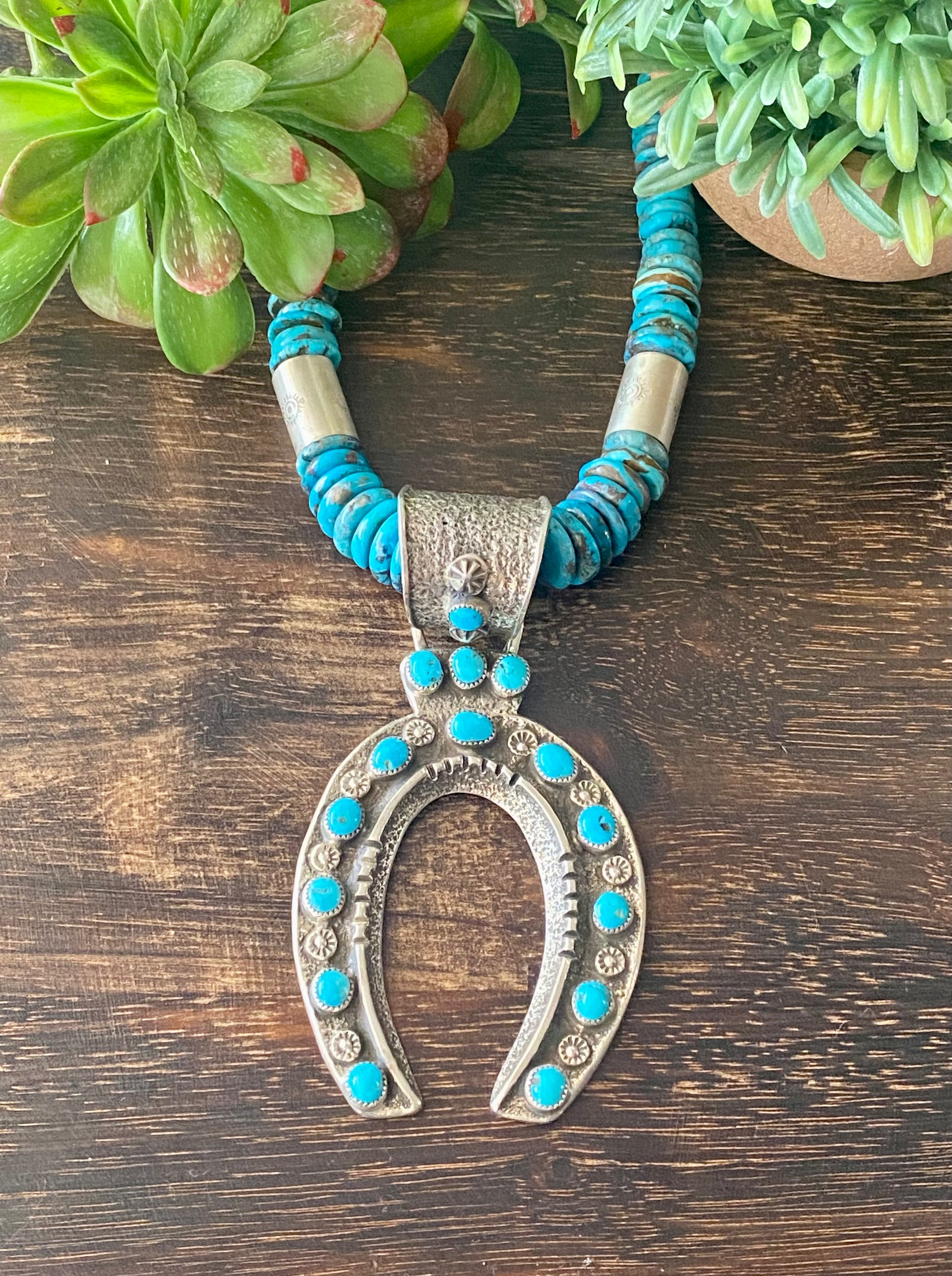 Delbert Arviso Kingman Turquoise & Sterling Silver Horseshoe Tufa Cast Necklace