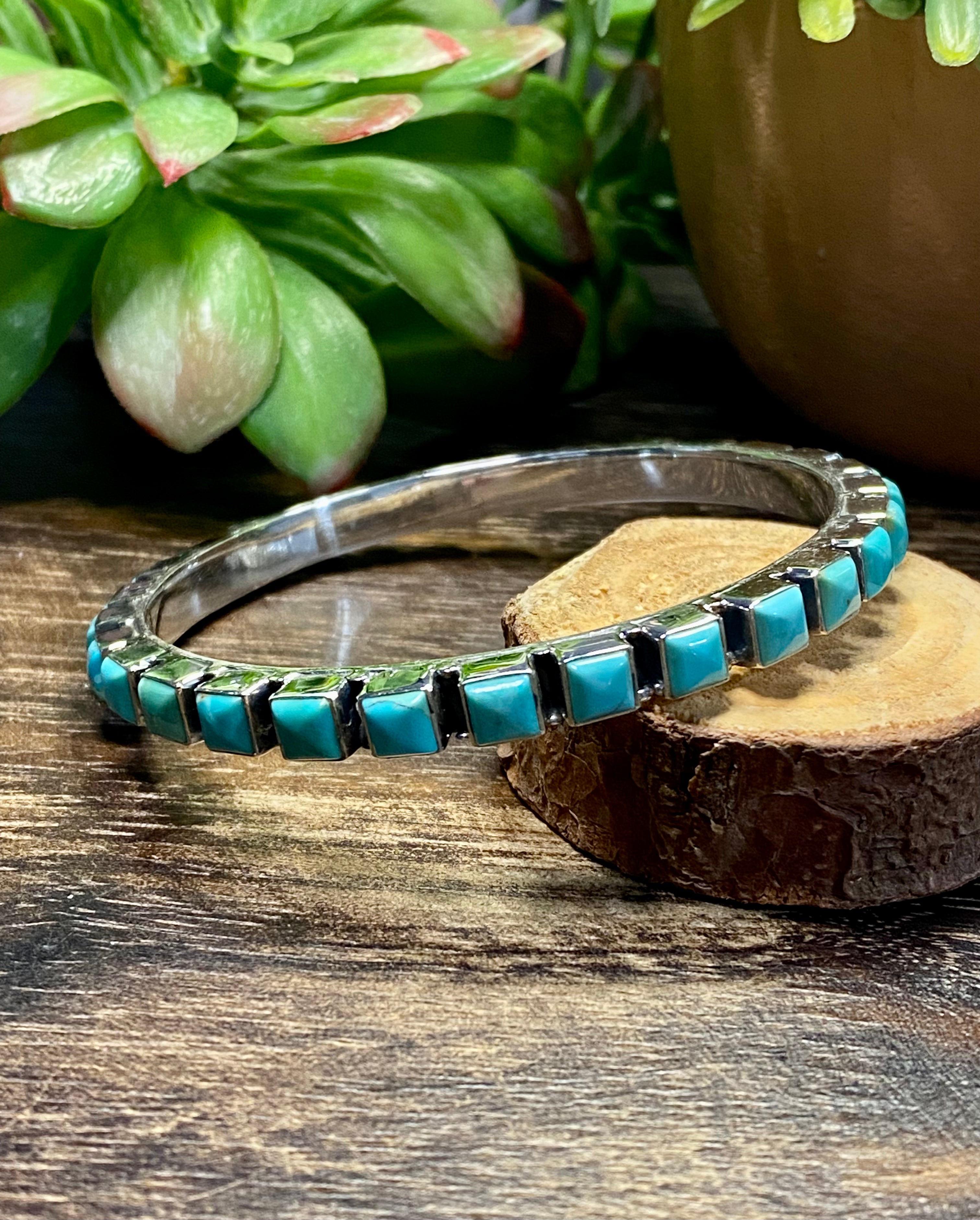 Southwest Handmade Kingman Turquoise & Sterling Silver Bangle Bracelet