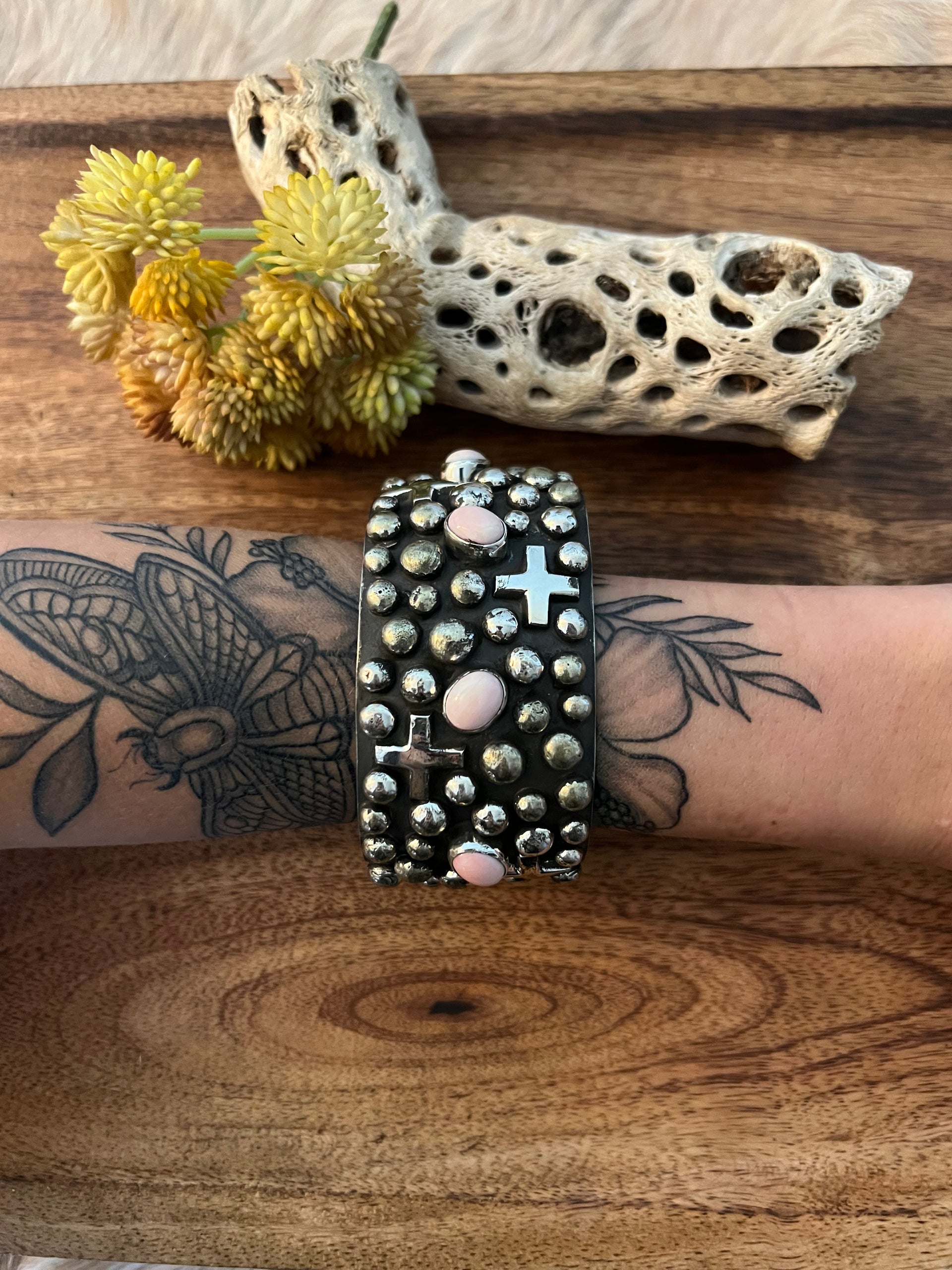 Chimney Butte Pink Conch Shell & Sterling Silver Cuff Bracelet