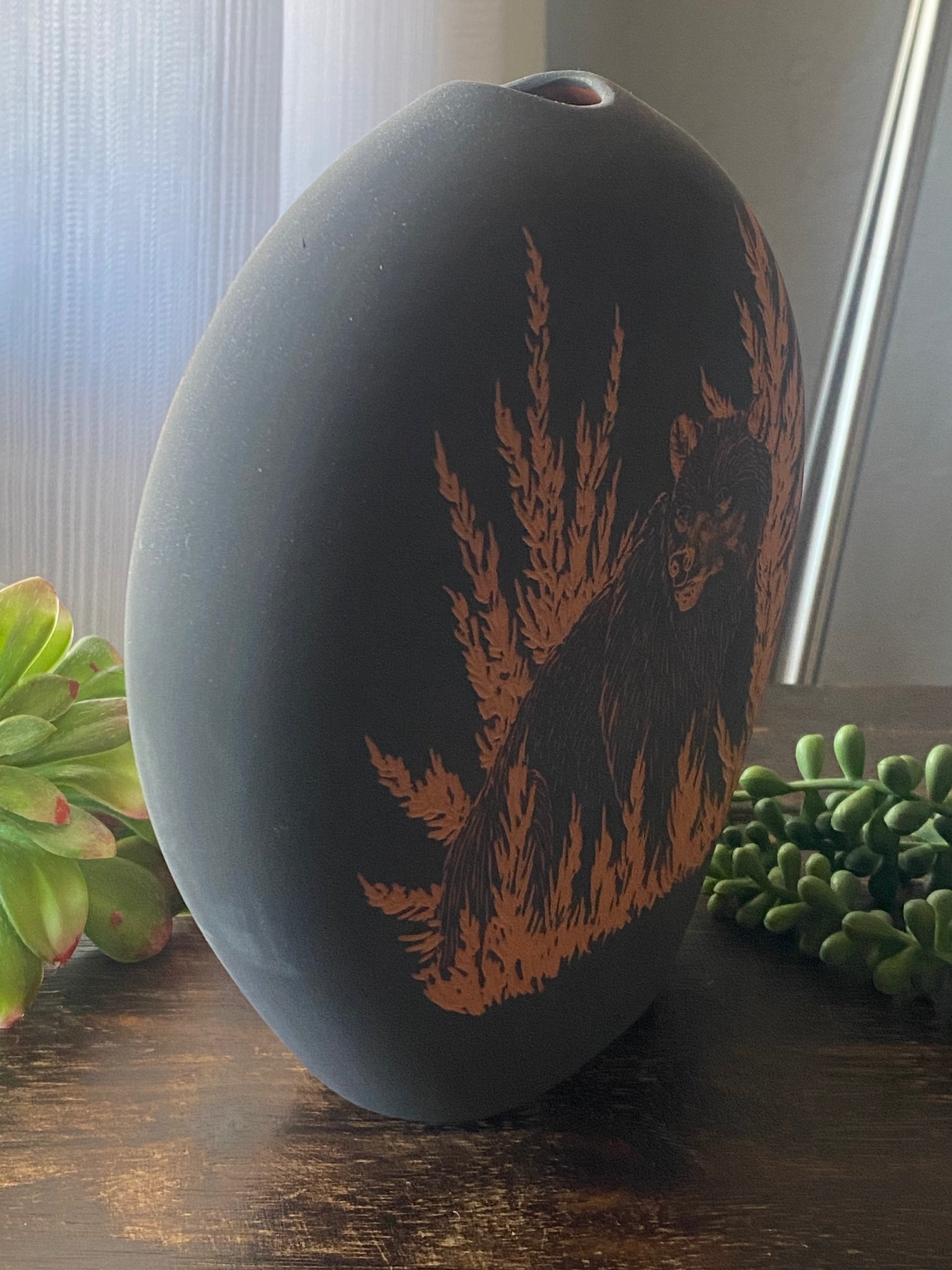 Frank Lee Navajo Made Bear Pottery